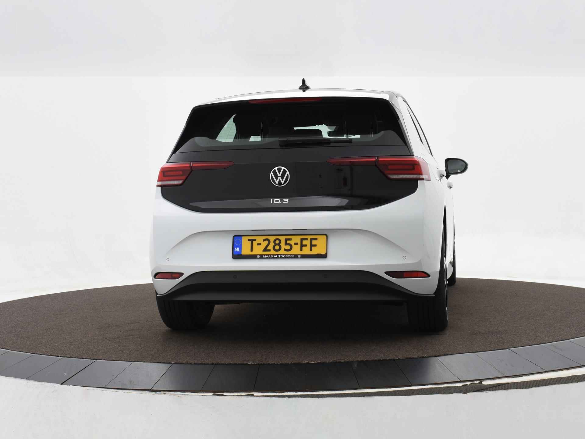 Volkswagen ID.3 Pro Advantage 58 kWh | comfort pakket | 20" velgen  | stoelverwarming | P-Sensoren | - 8/34