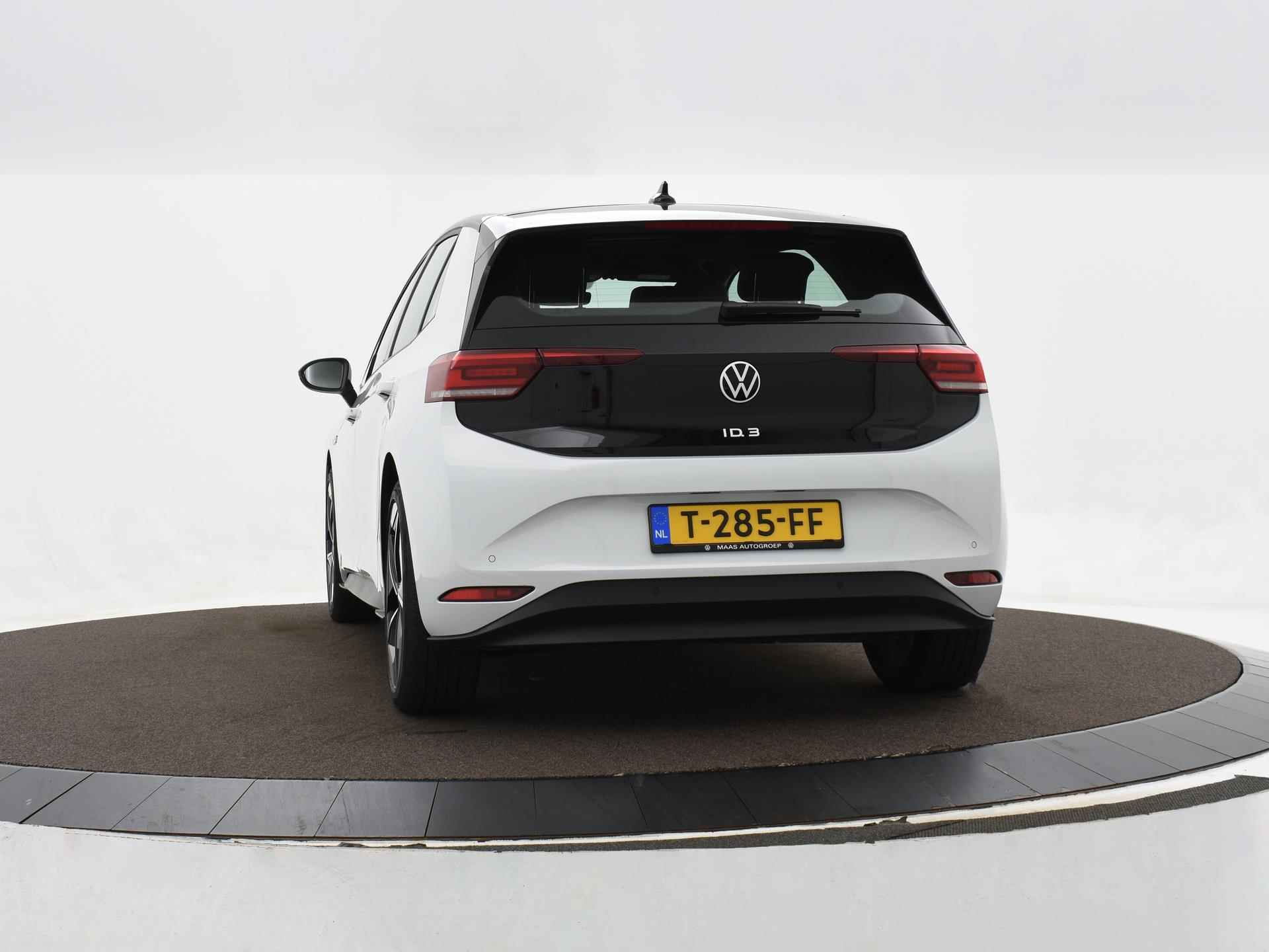 Volkswagen ID.3 Pro Advantage 58 kWh | comfort pakket | 20" velgen  | stoelverwarming | P-Sensoren | - 9/34