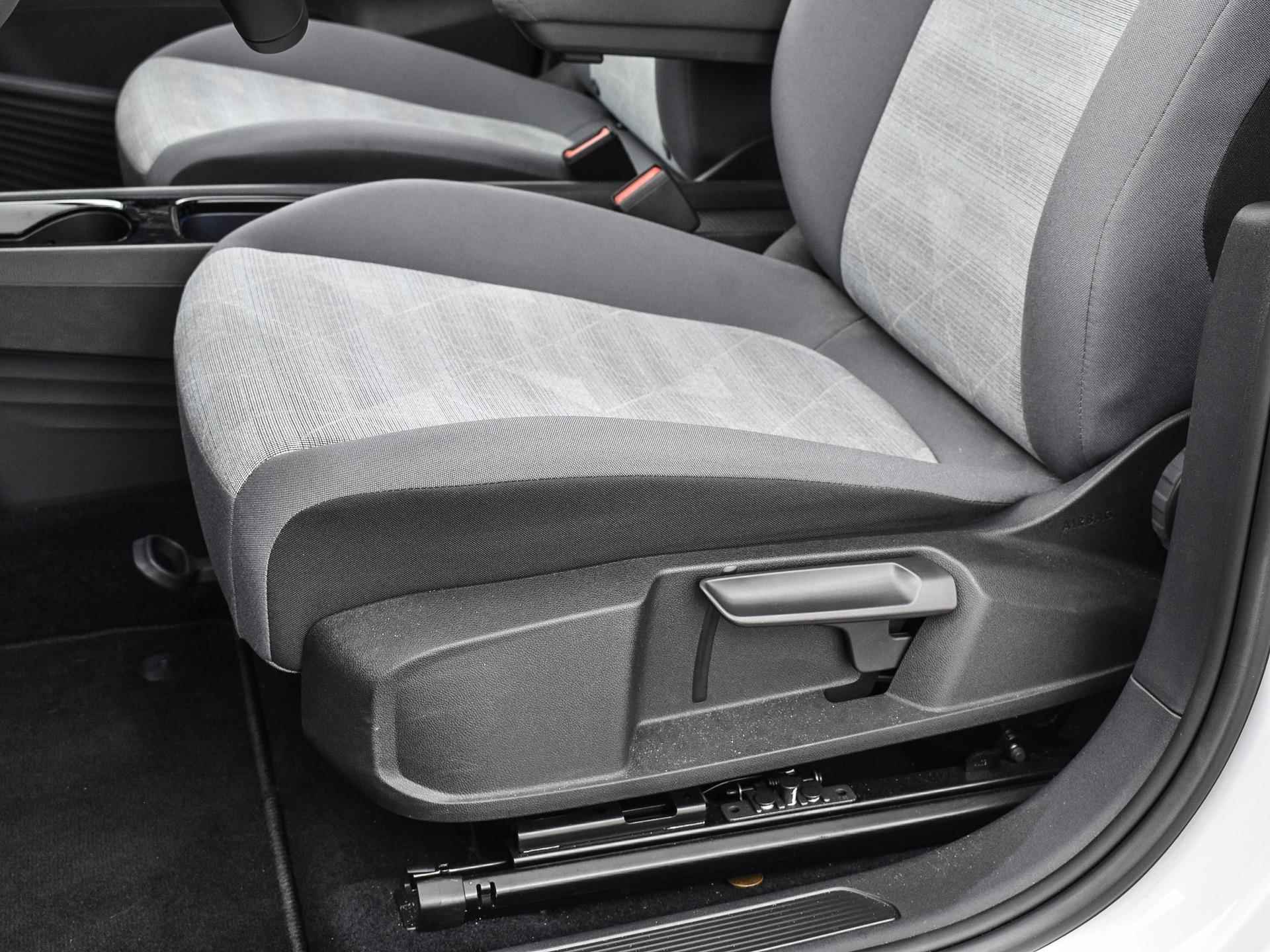 Volkswagen ID.3 Pro Advantage 58 kWh | comfort pakket | 20" velgen  | stoelverwarming | P-Sensoren | - 12/34
