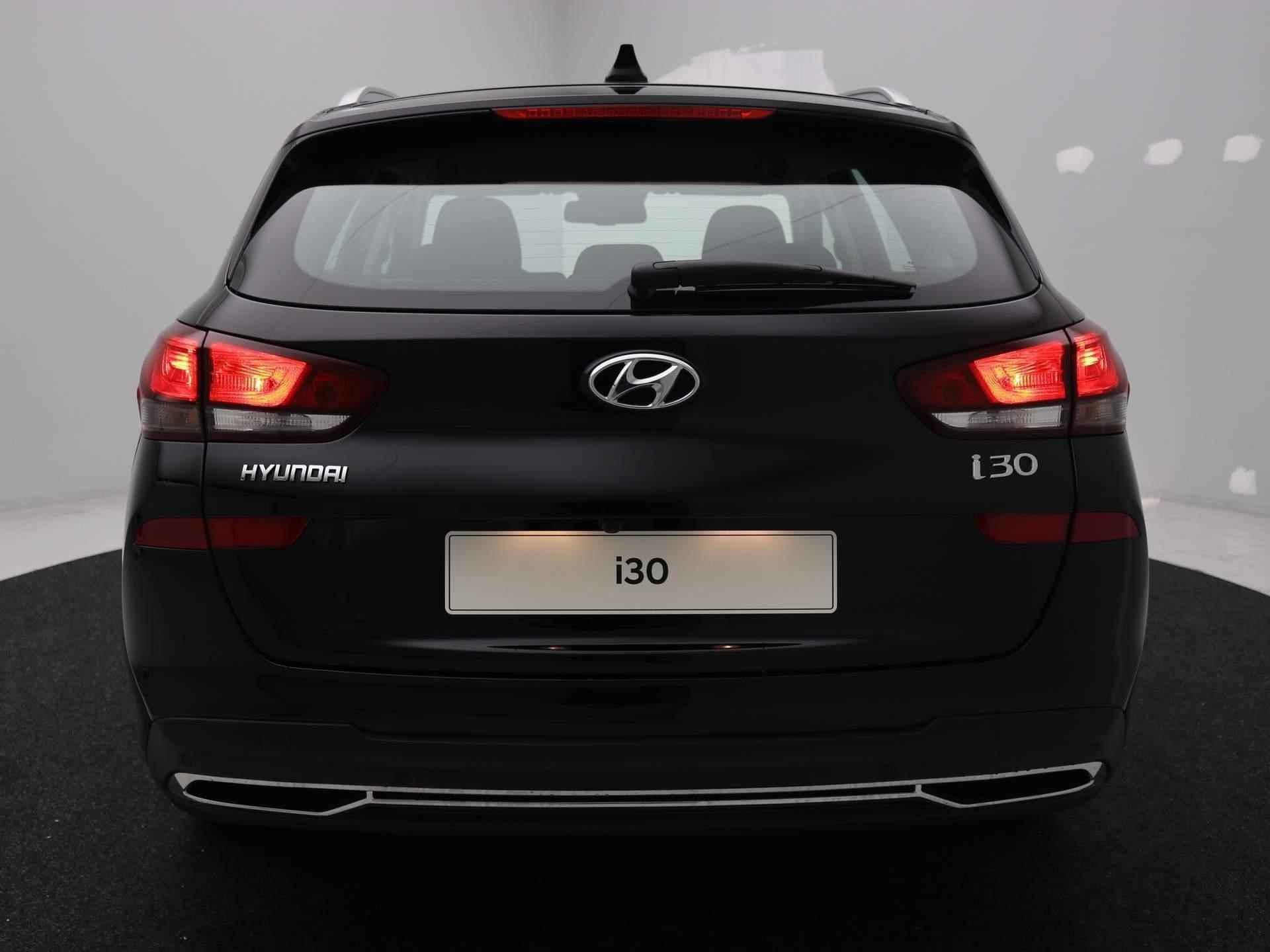 Hyundai i30 Wagon 1.0 T-GDi MHEV Comfort Smart  / Rijklaarprijs € 29.995,- / Navigatie / Cruise Control / - 30/65