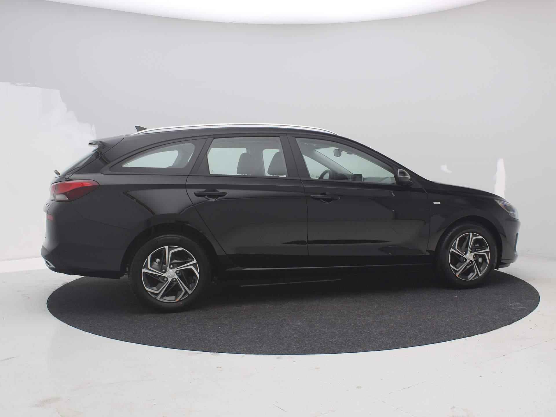 Hyundai i30 Wagon 1.0 T-GDi MHEV Comfort Smart / Navigatie / Cruise Control / - 16/65