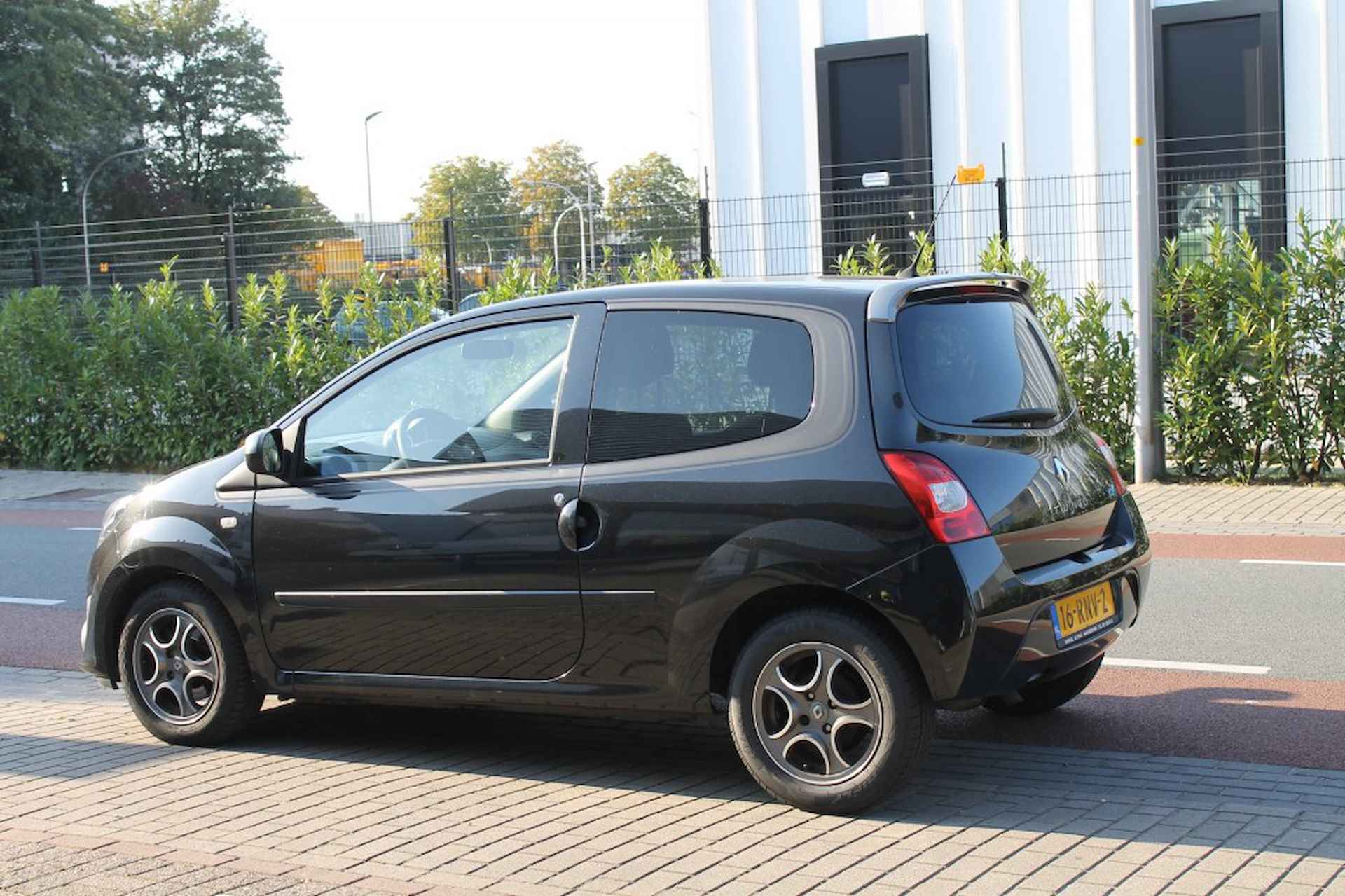 RENAULT Twingo 1.5 DCi - 6/11