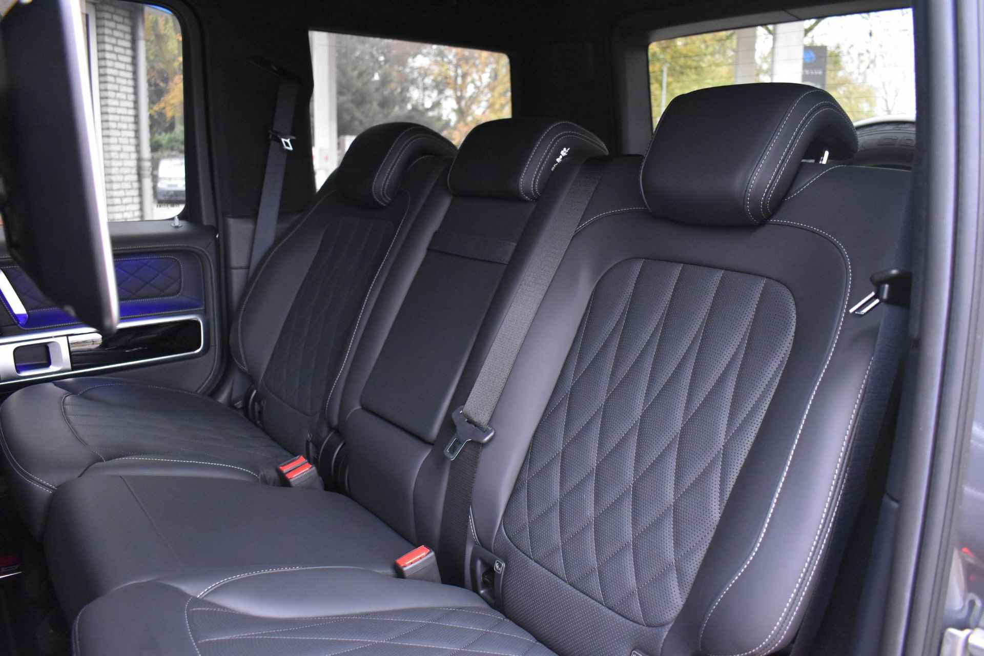 Mercedes-Benz G 63 AMG Aut. Pano Burmester Zitklima Massage Standkachel - 57/60