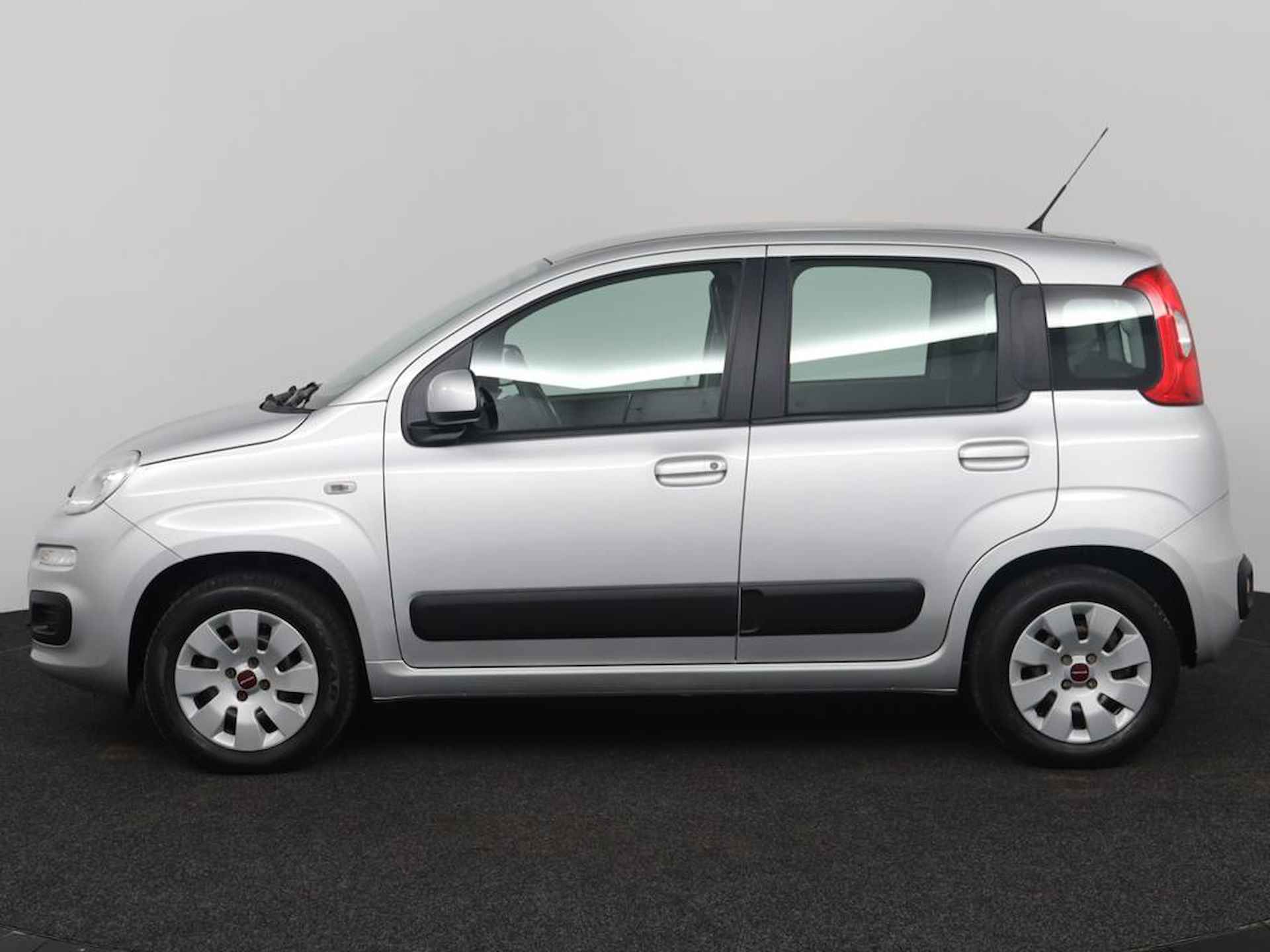 Fiat Panda 0.9 TwinAir Popstar Hogere Zit!  | Airconditioning | Stuurbediening - 3/35