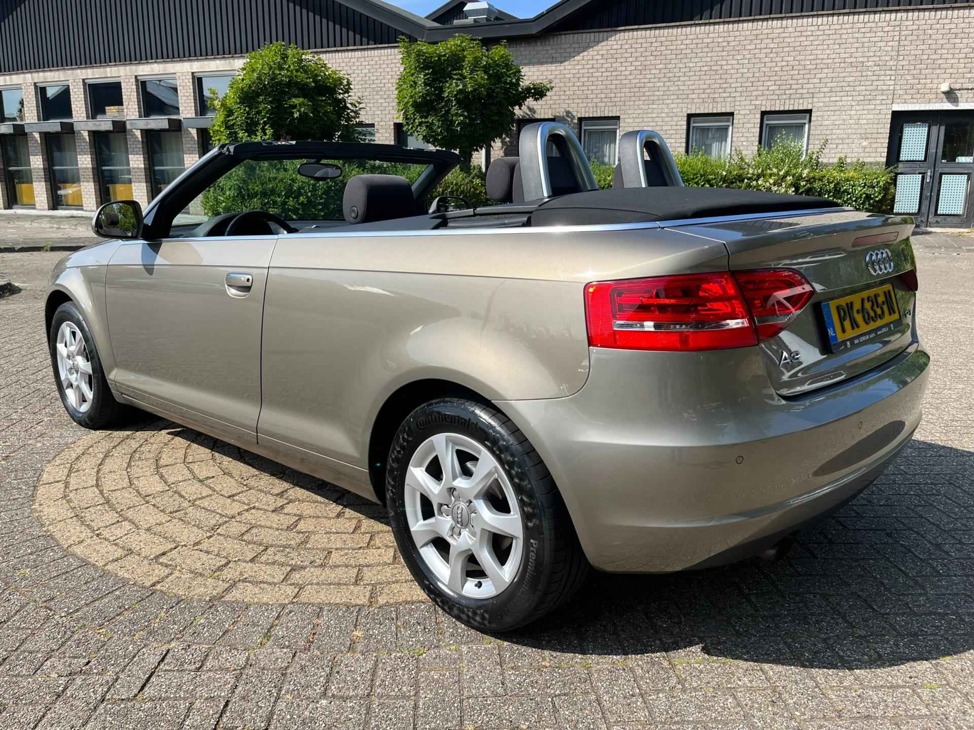 Audi A3 Cabriolet 1.2 TFSI Attraction Softtop AIRCO CRUISE PDC START/STOP - 13/36