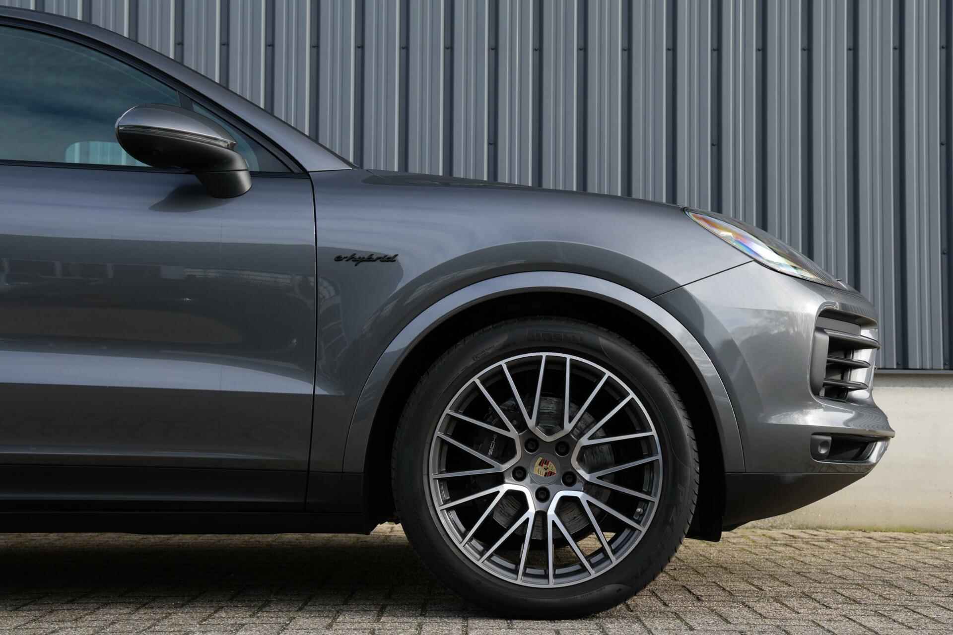 Porsche Cayenne Coupé 3.0 E-Hybrid|ACC|GTS-stoel|Chrono|Pano - 12/61