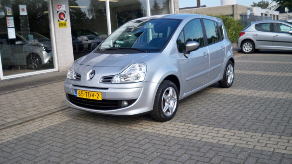 Renault Grand Modus 1.2 TCE Night & Day