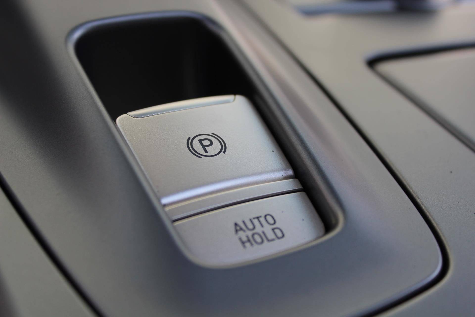 Hyundai NEXO FCEV Plus Pack | Automaat | Climate & Cruise Control | Navi | Schuif & Kanteldak | Stoelverw & Ventilatie | Waterstof | 12% Bijtelling | - 30/41