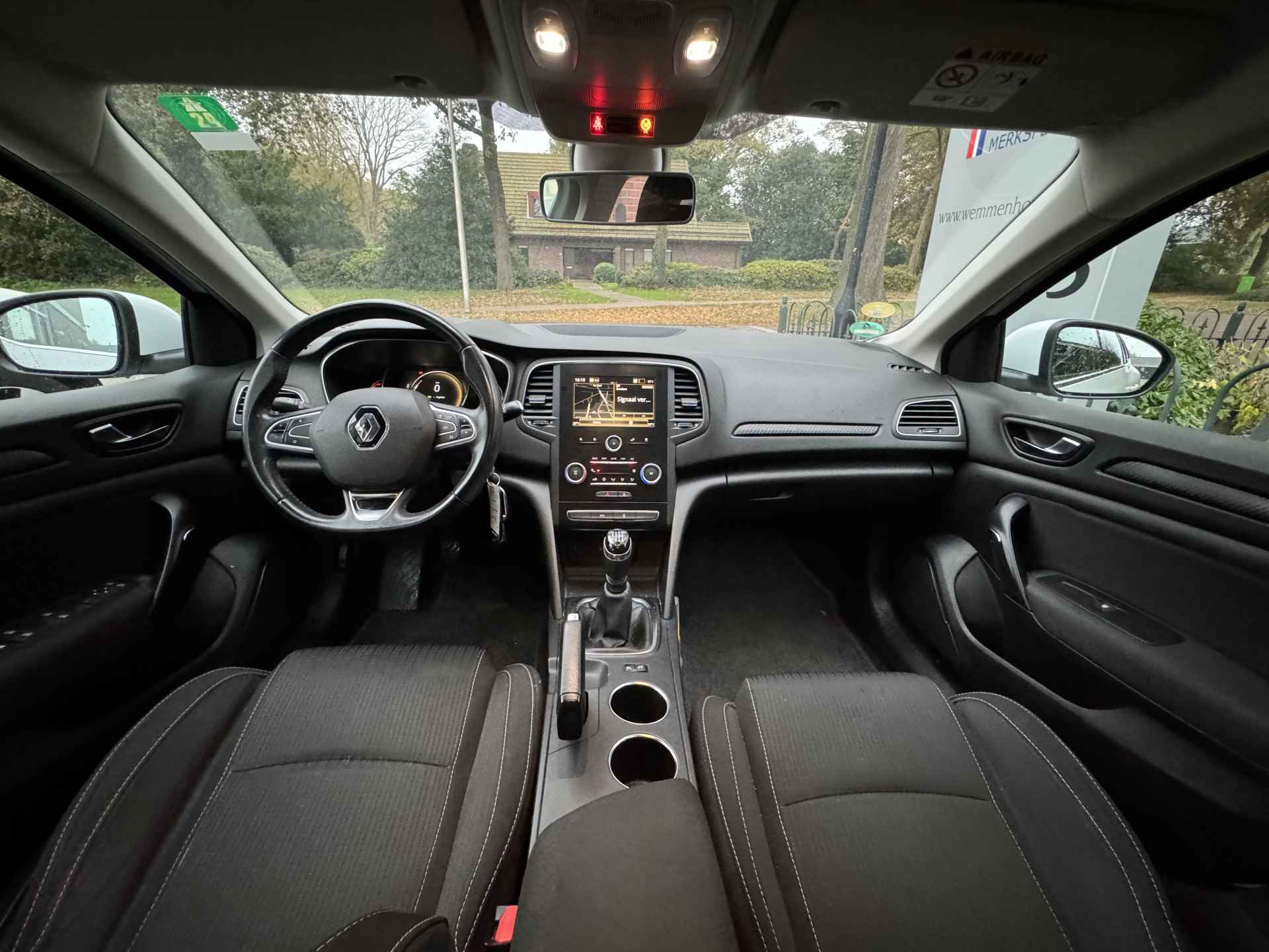 Renault Mégane Estate 1.5 dCi Eco2 Zen Airco/Lichtmetalen wielen/El. ramen/Navi - 17/43