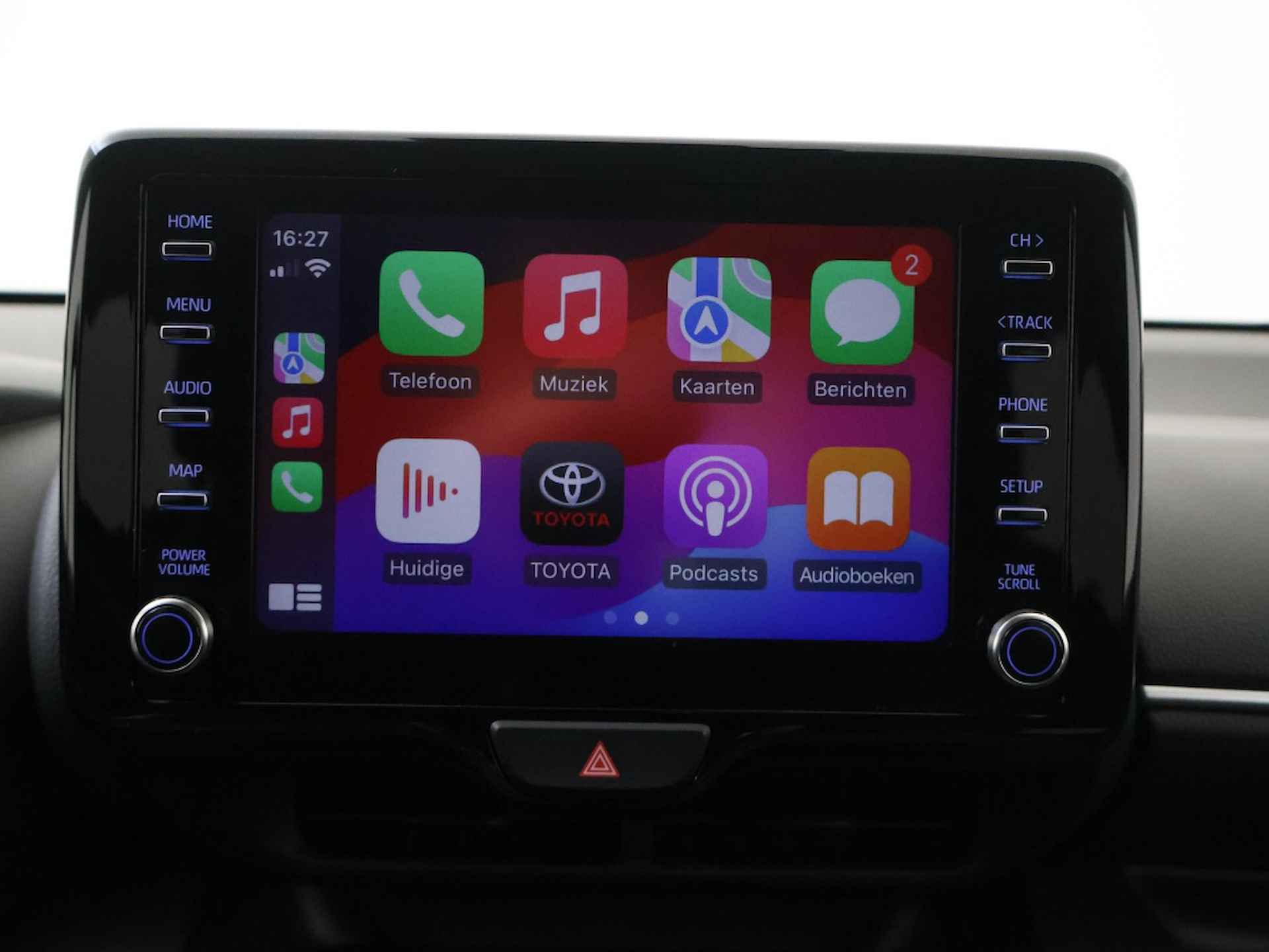 Toyota Yaris 1.5 Hybride Dynamic Camera Carplay Climate Control - 8/34