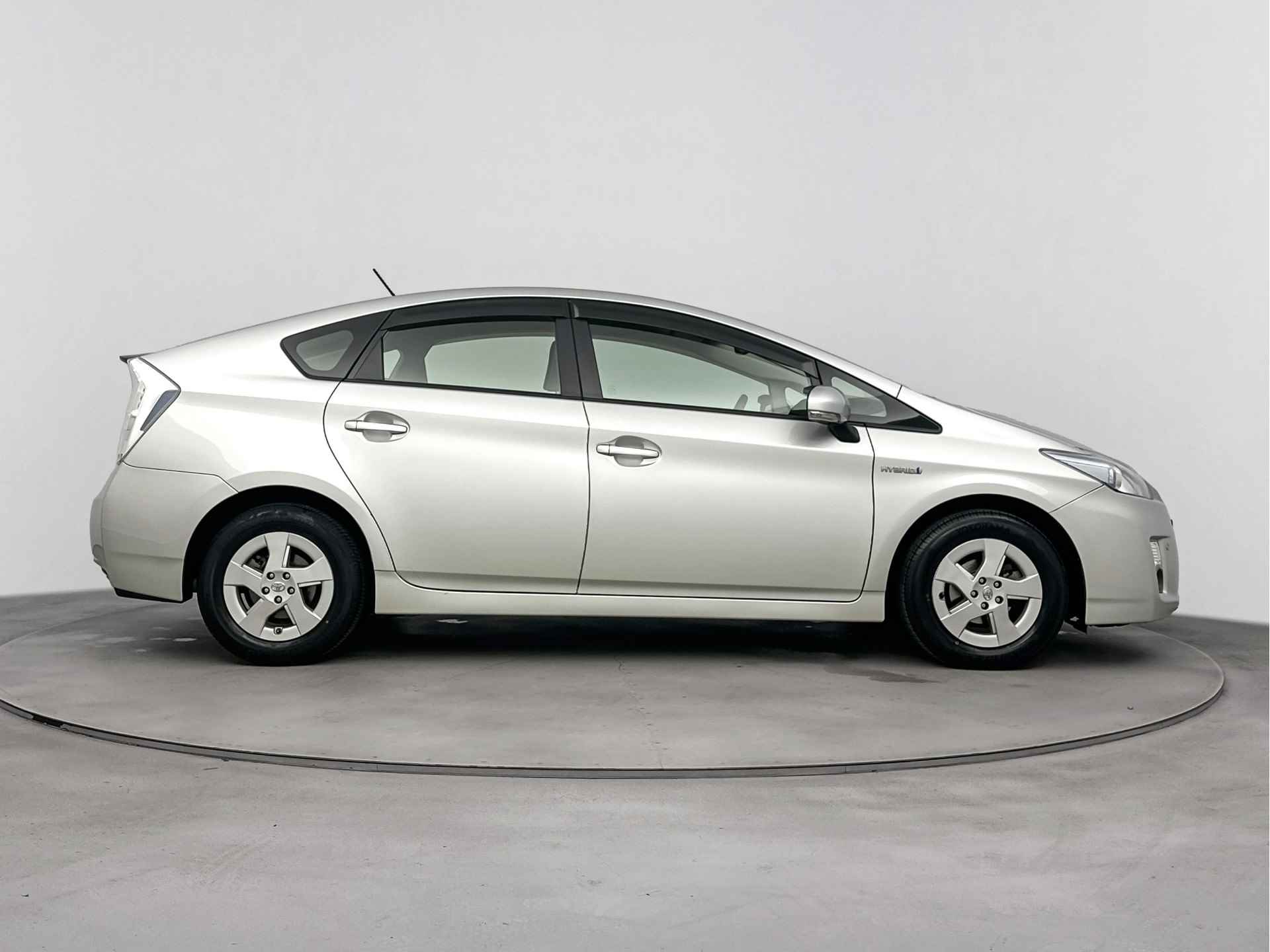 Toyota Prius 1.8 Comfort | Navigatie | Climate Control | Cruise Control | - 15/40