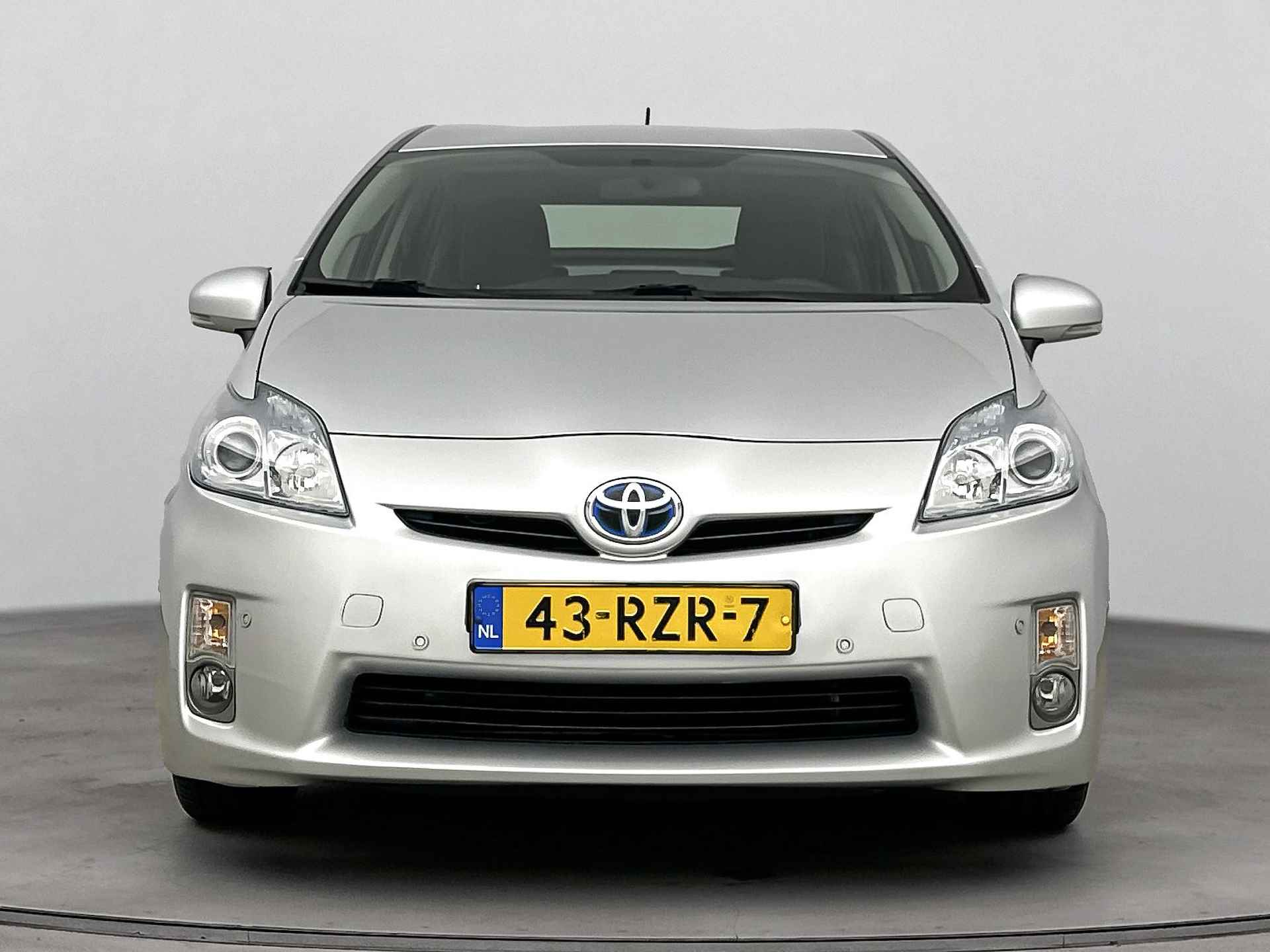 Toyota Prius 1.8 Comfort | Navigatie | Climate Control | Cruise Control | - 27/40