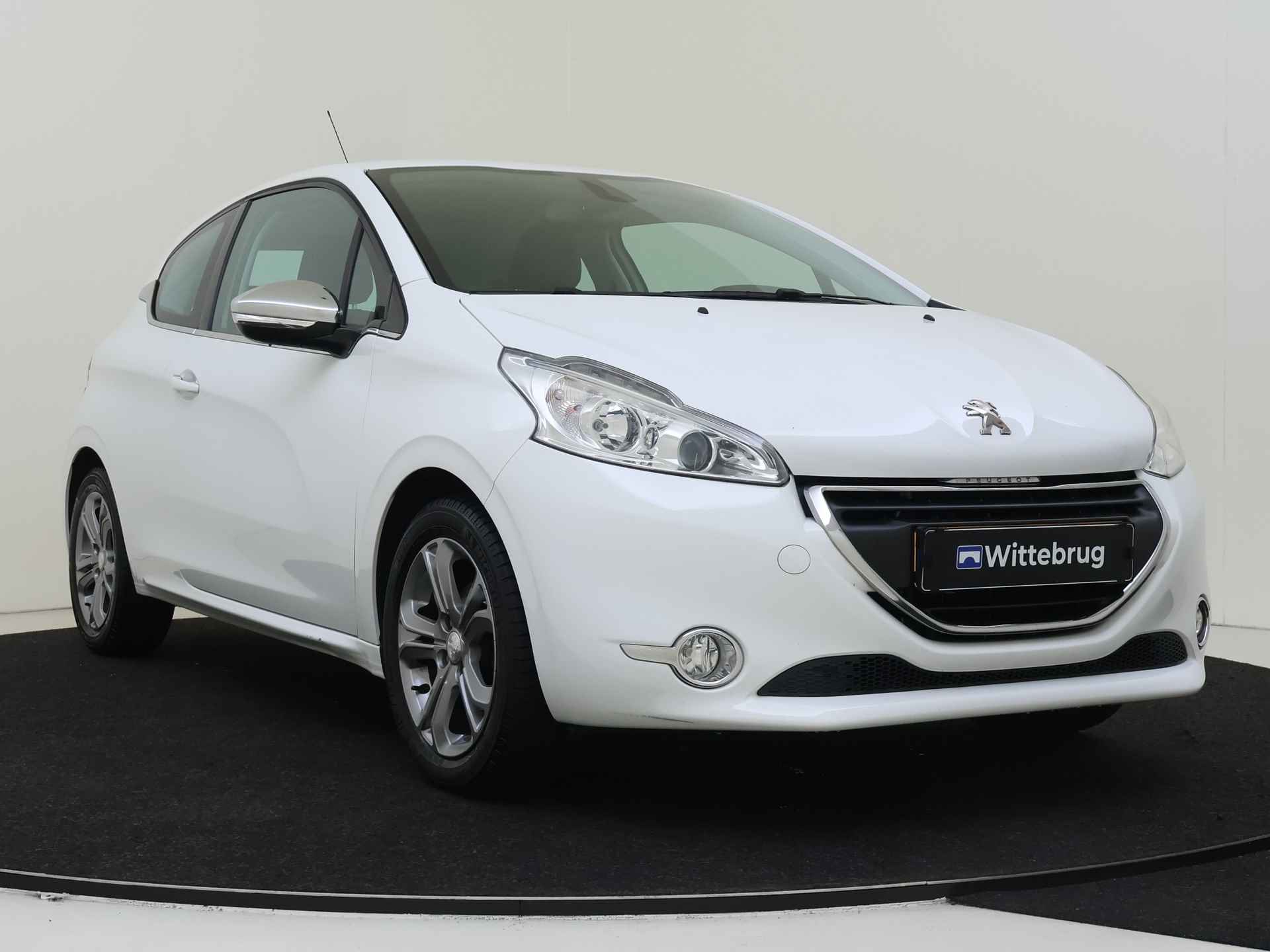 Peugeot 208 1.2 VTi 82PK Allure | Climate Control | 16" licht metalen velgen - 4/28