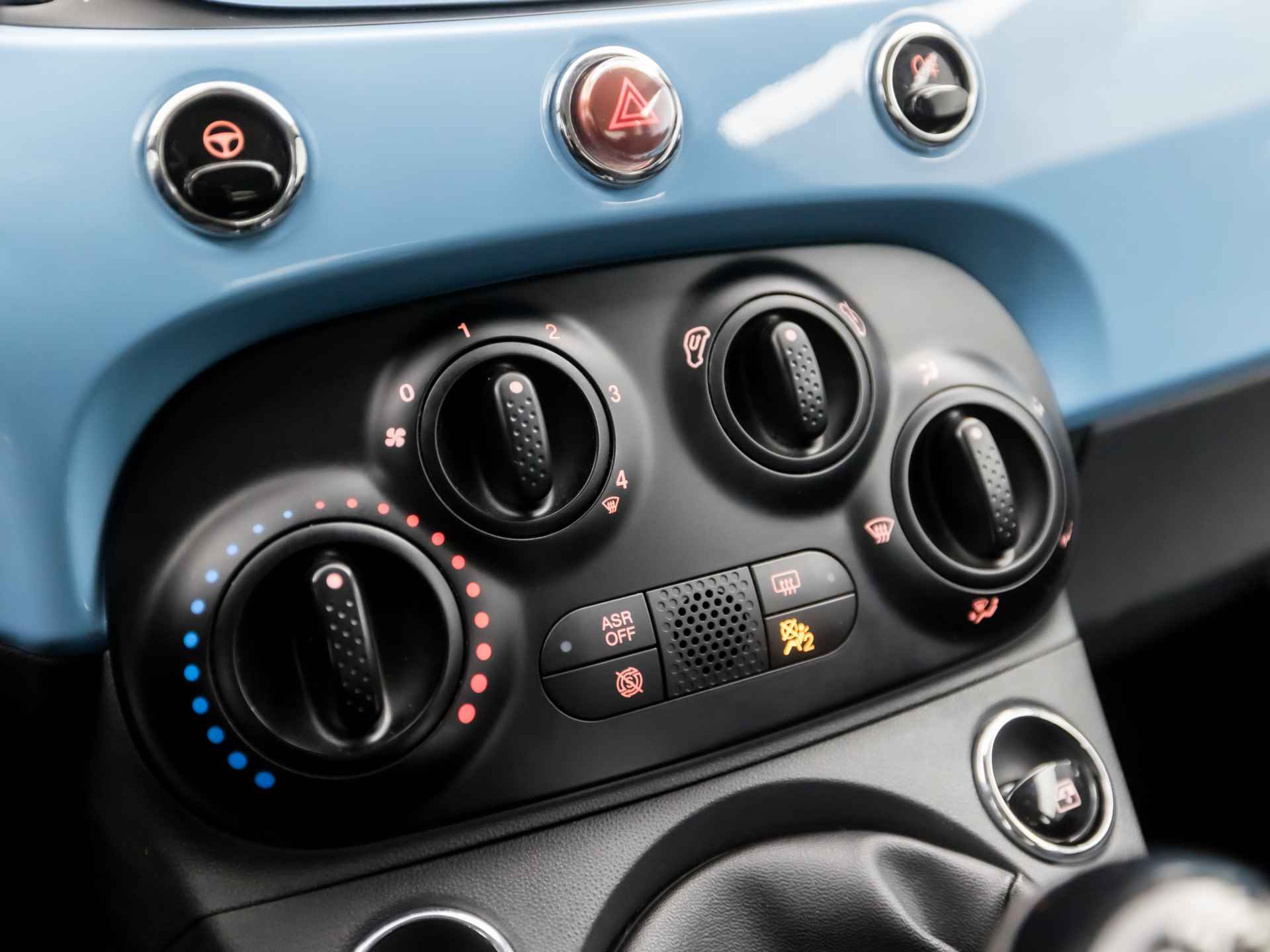 Fiat 500C 1.0 TwinAir Baby Blue (RADIO, NAP, ELEK PAKKET, SPORTSTOELEN, LM VELGEN, NIEUWE APK, NIEUWSTAAT) - 9/32