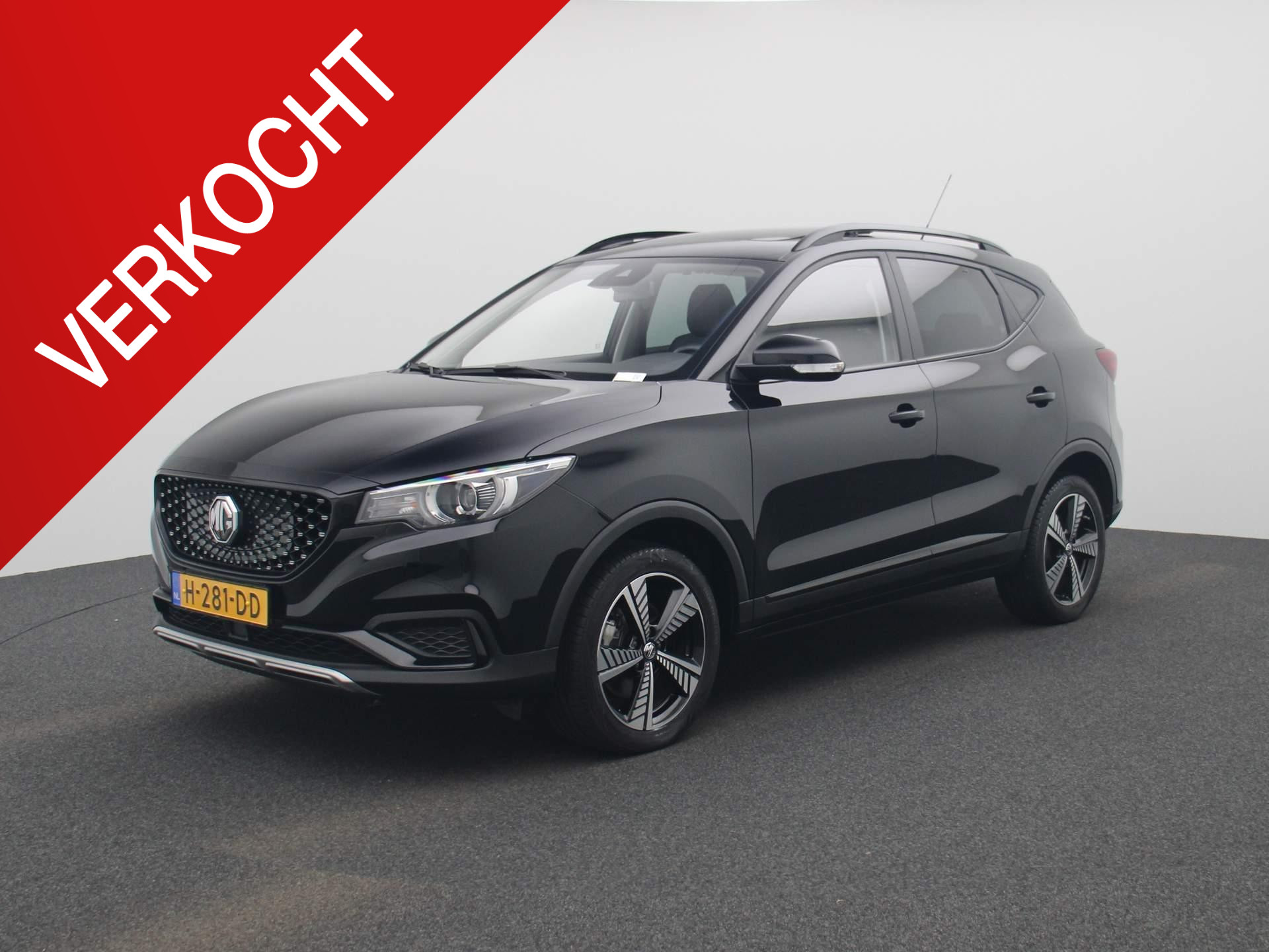 MG ZS EV Luxury 45 kWh | Airco | Navi | Leder | LMV | Schuifdak | PDC | Cam |