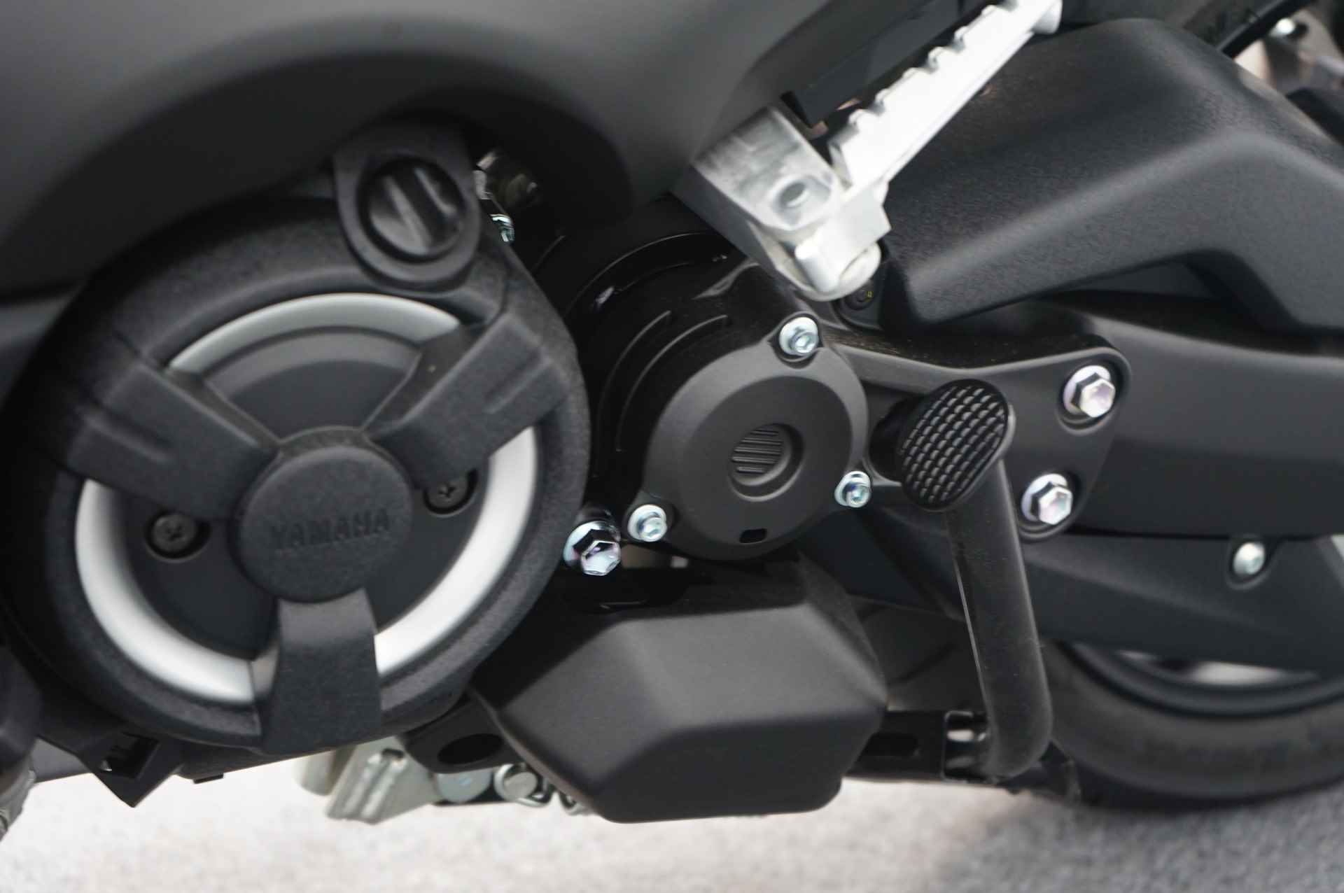 Yamaha T-MAX ABS - 14/18