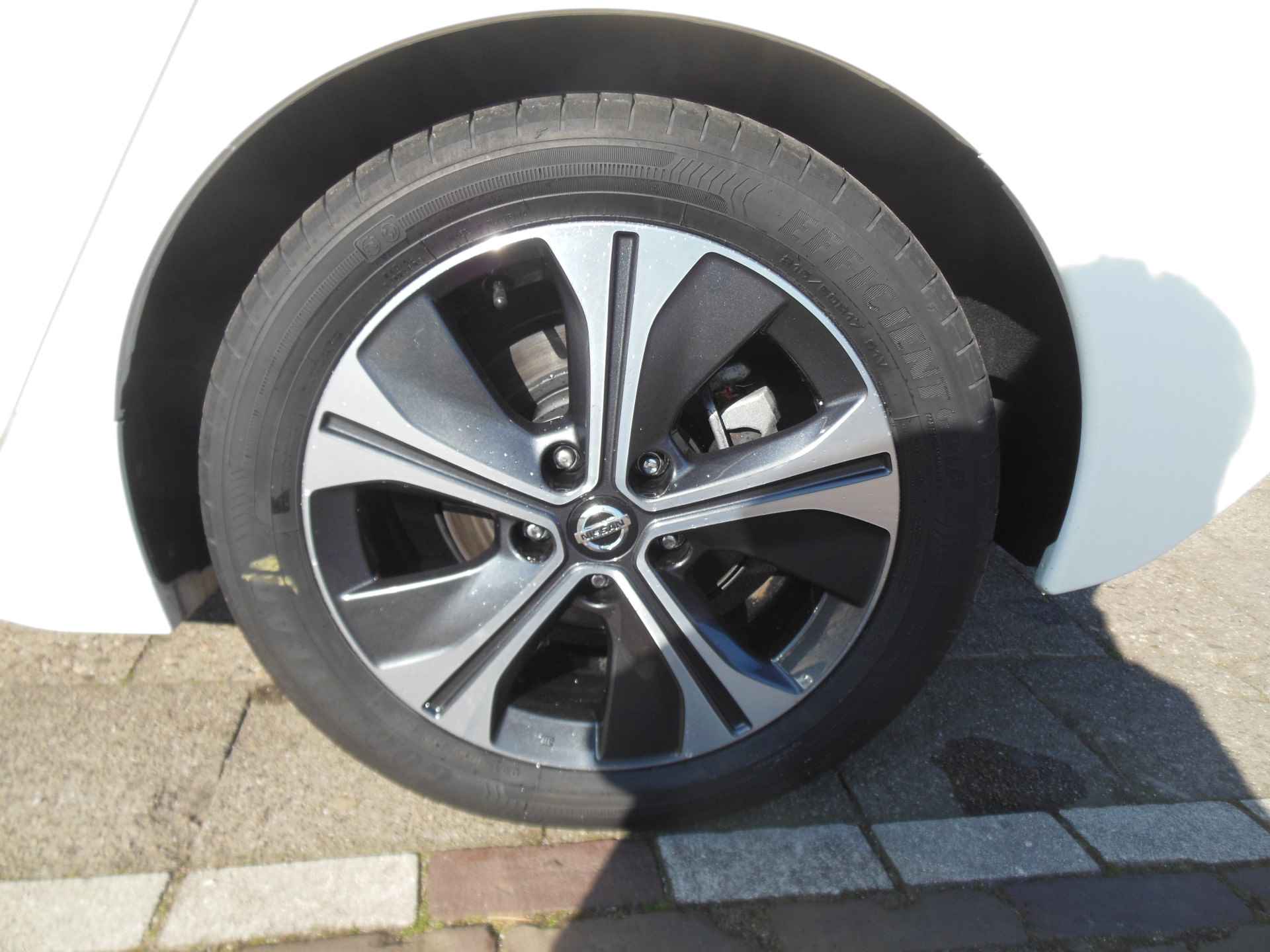 Nissan Leaf N-Connecta 40 kWh incl. btw 12 maanden Bovag garantie carplay android  ex SEPP a 2000€ - 7/24