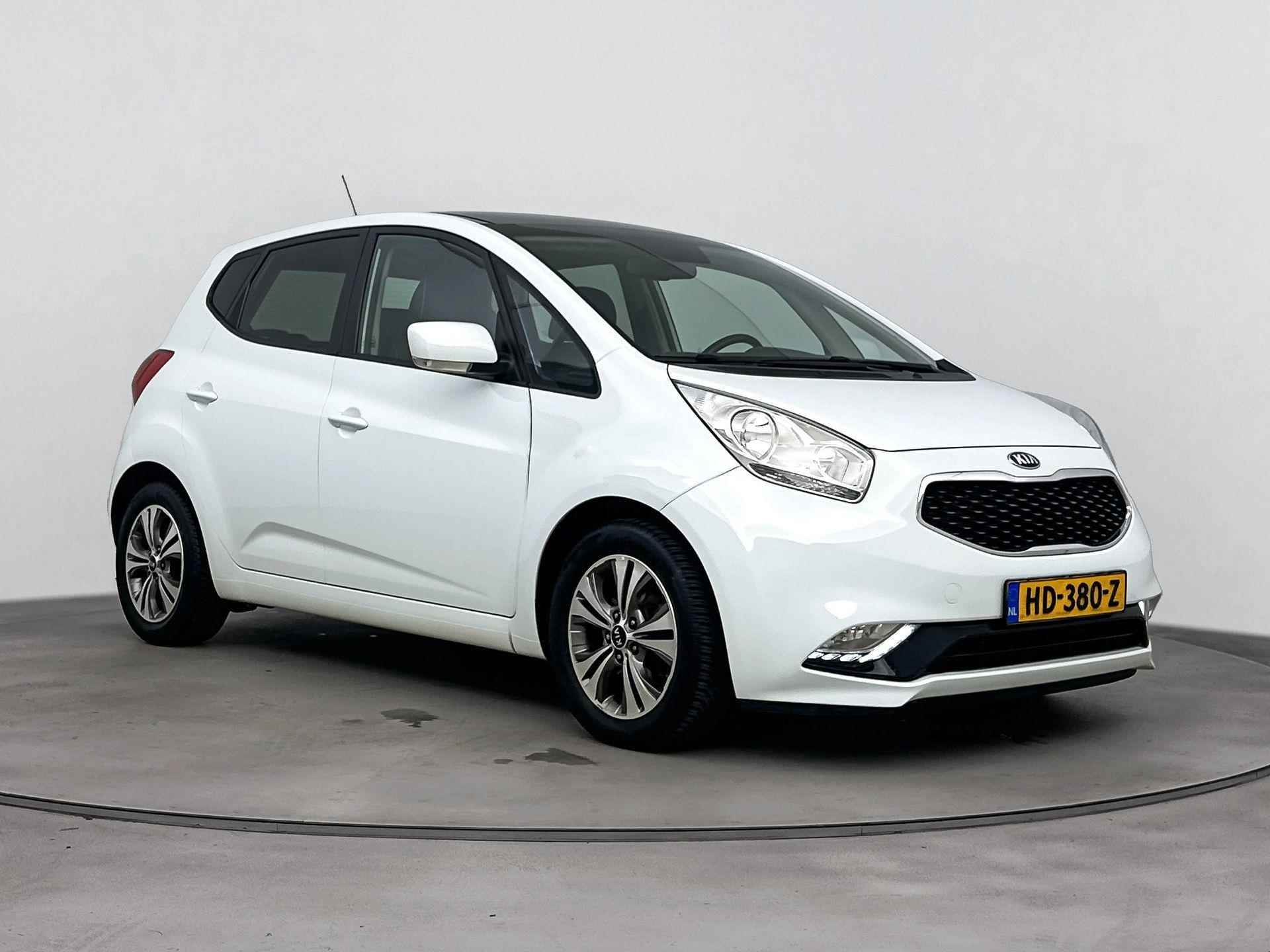 Kia Venga 1.4 CVVT ExecutiveLine | Panoramadak | Stoel + stuurverwarming | Navigatie | Camera | Lm-wielen | - 8/33