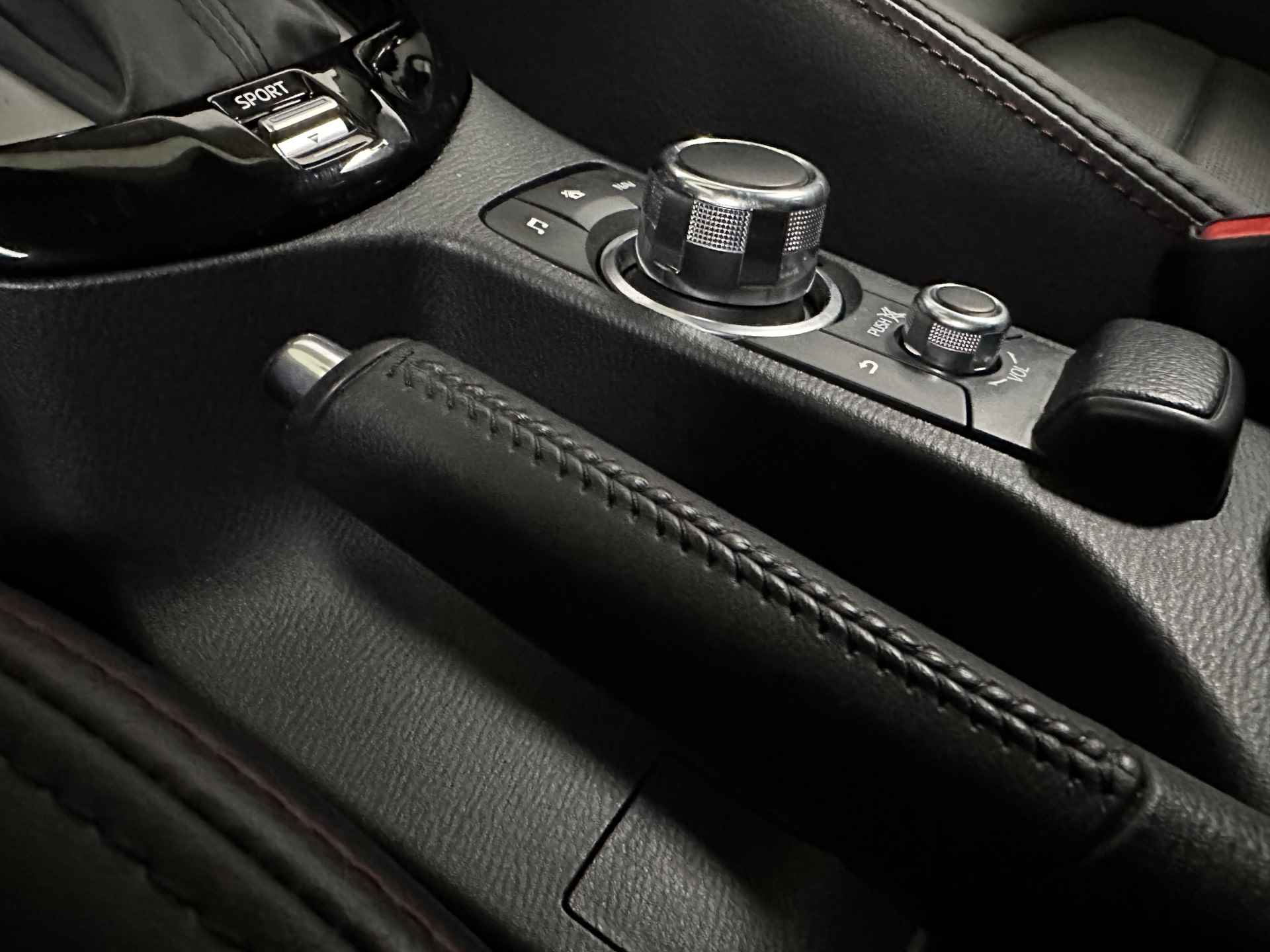 Mazda CX-3 2.0 SkyActiv-G 120 GT-M | Camera | Leder | Led | Keyless | Navigatie | Stoelverwarming | Blindspot | - 31/42