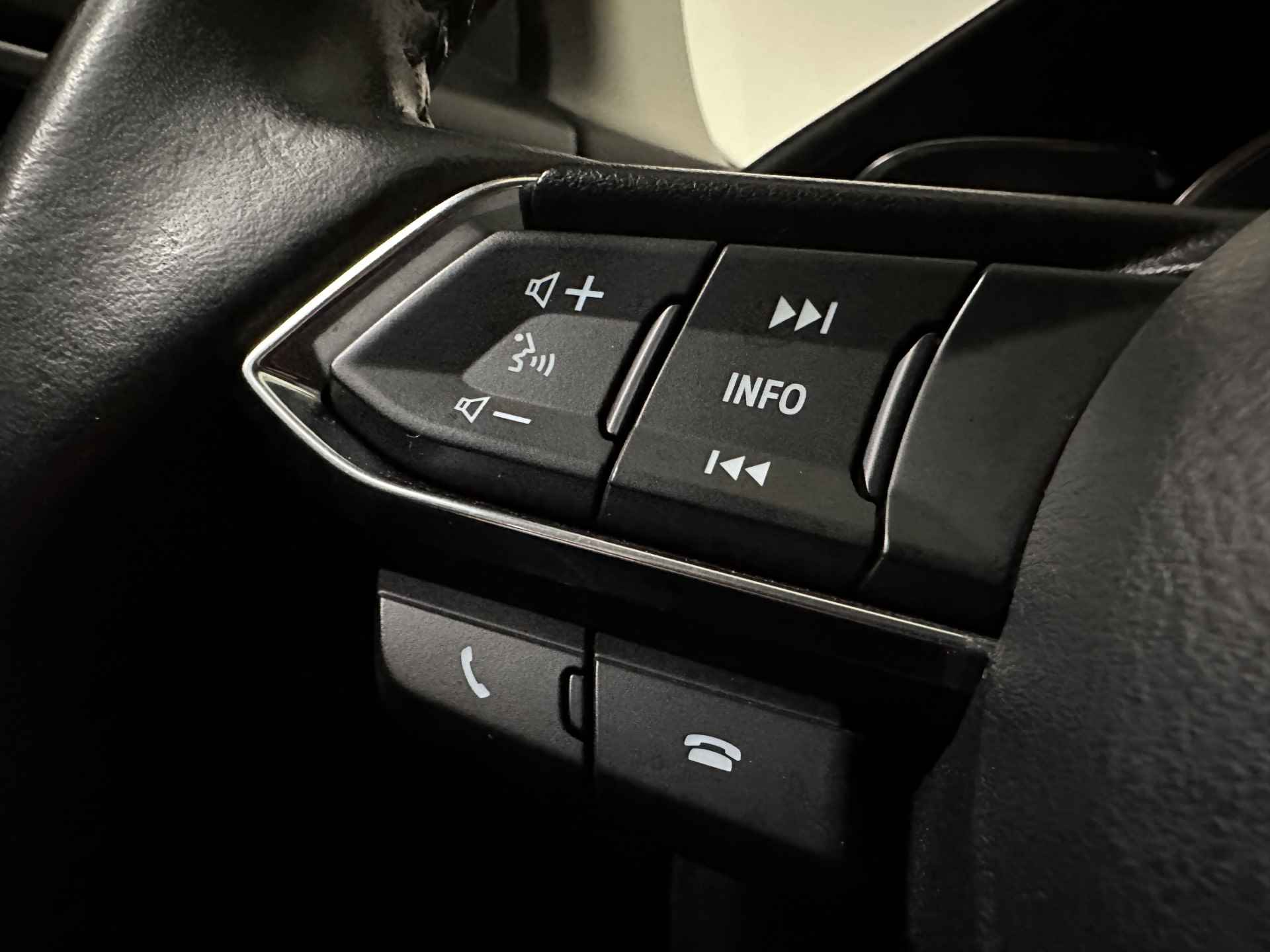 Mazda CX-3 2.0 SkyActiv-G 120 GT-M | Camera | Leder | Led | Keyless | Navigatie | Stoelverwarming | Blindspot | - 33/42