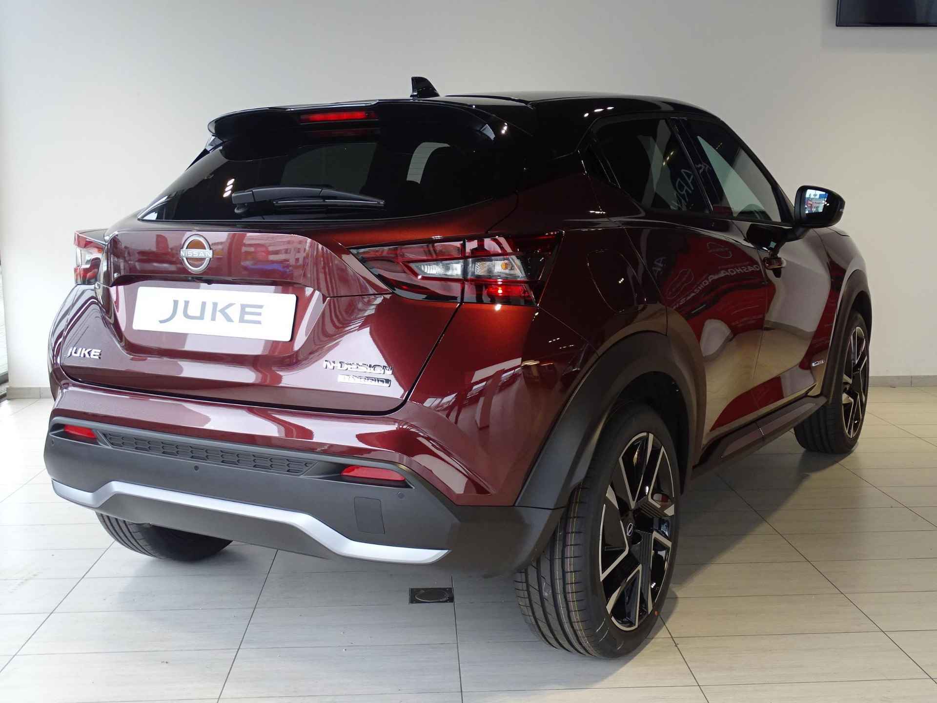 Nissan Juke 1.6 Hybrid N-Design - 24/27