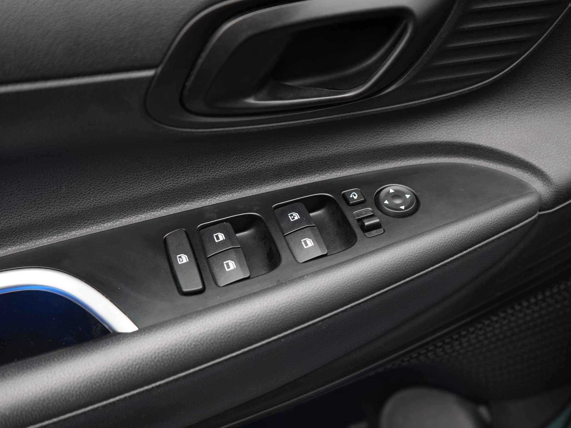Hyundai Bayon 1.0 T-GDI Comfort | Apple Carplay & Android Auto | Cruise Control | Parkeersensoren - 28/35