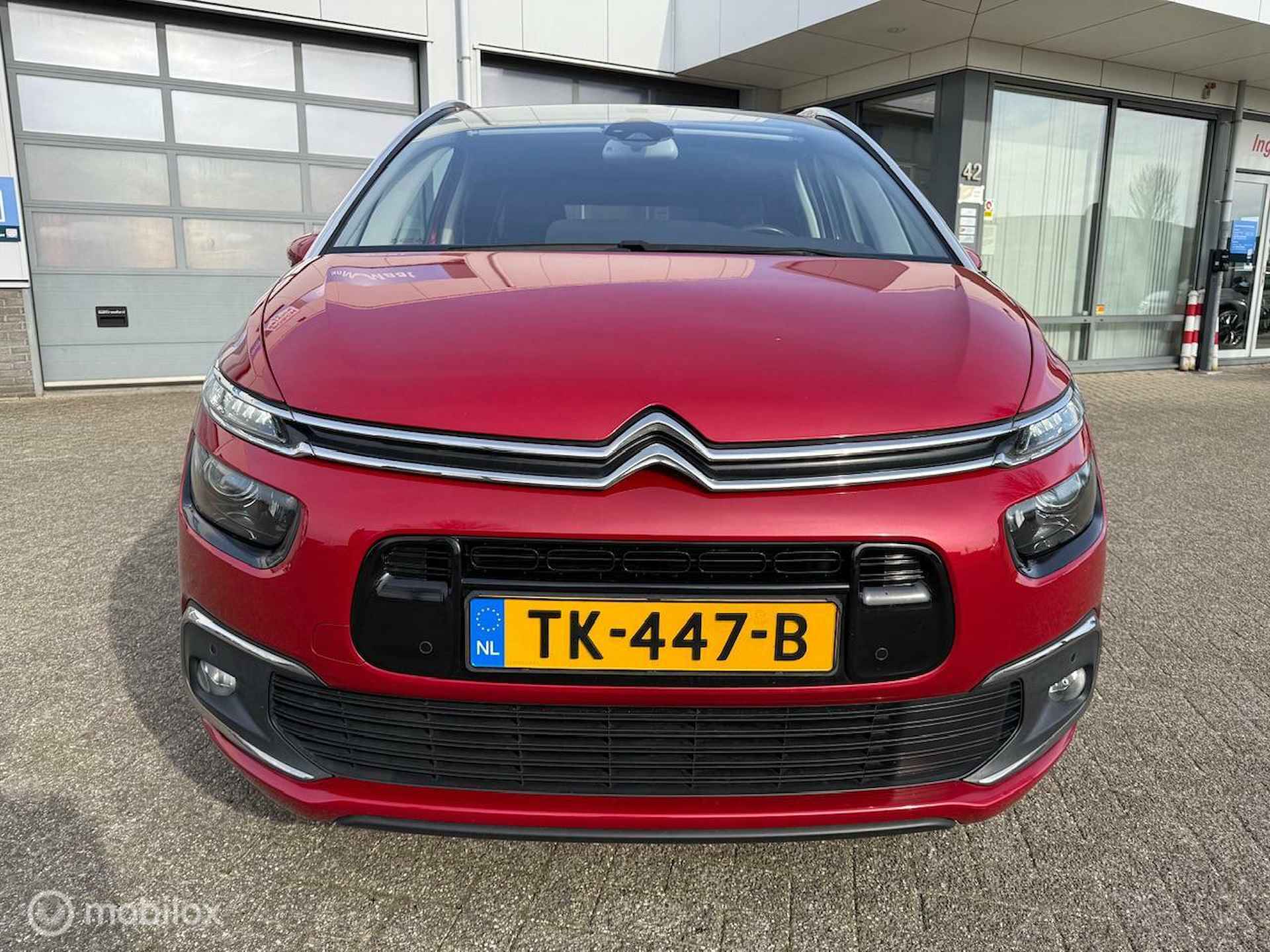 CITROEN GRAND C4 PICASSO 165 PK 12 MND BOVAG RIJKLAAR PRIJS - 2/28