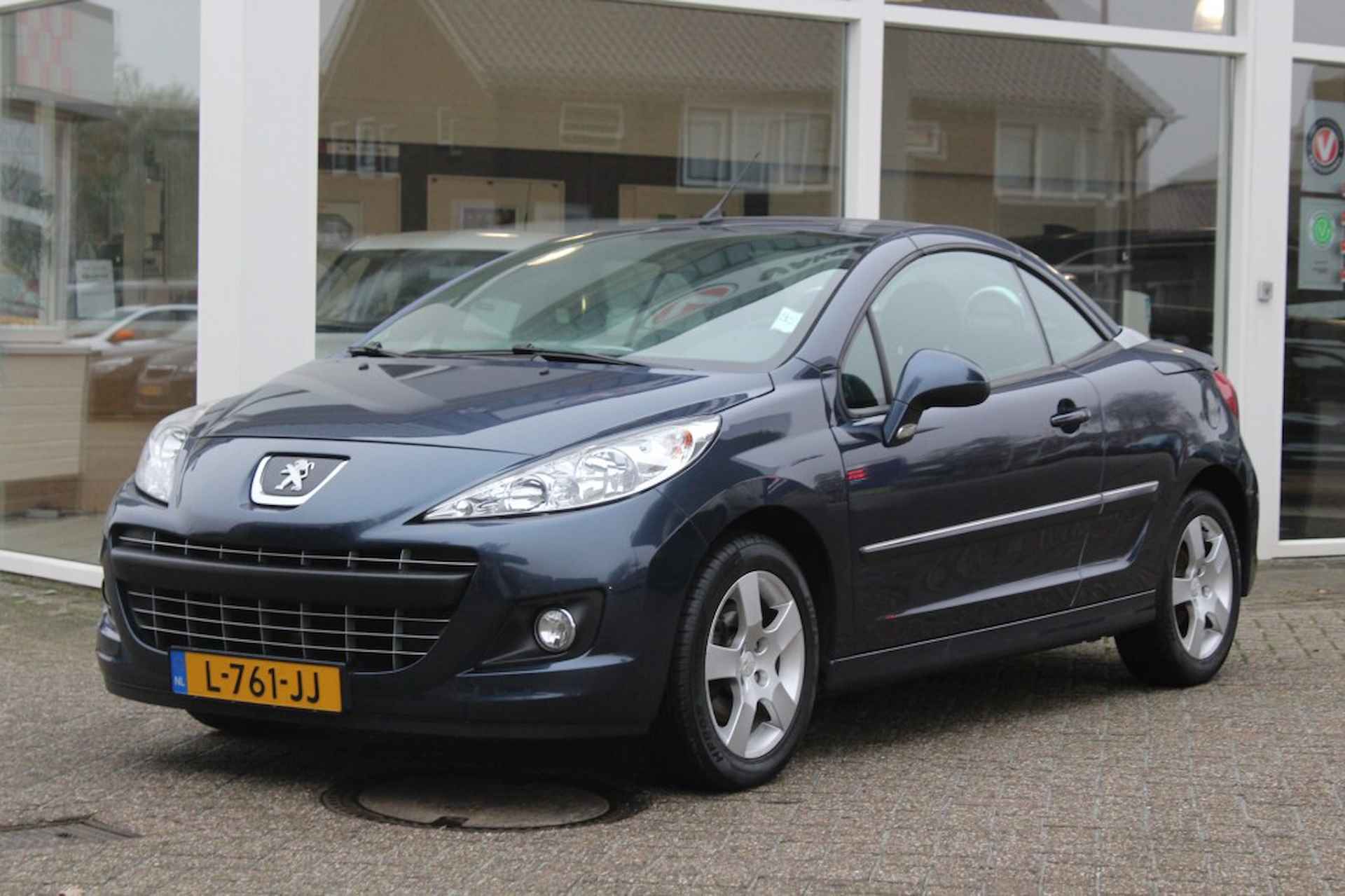 PEUGEOT 207 1.6 VTI GRIFFE - 2/16