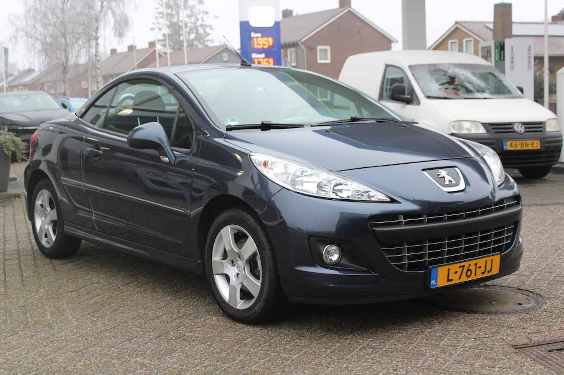 PEUGEOT 207 1.6 VTI GRIFFE - 4/16