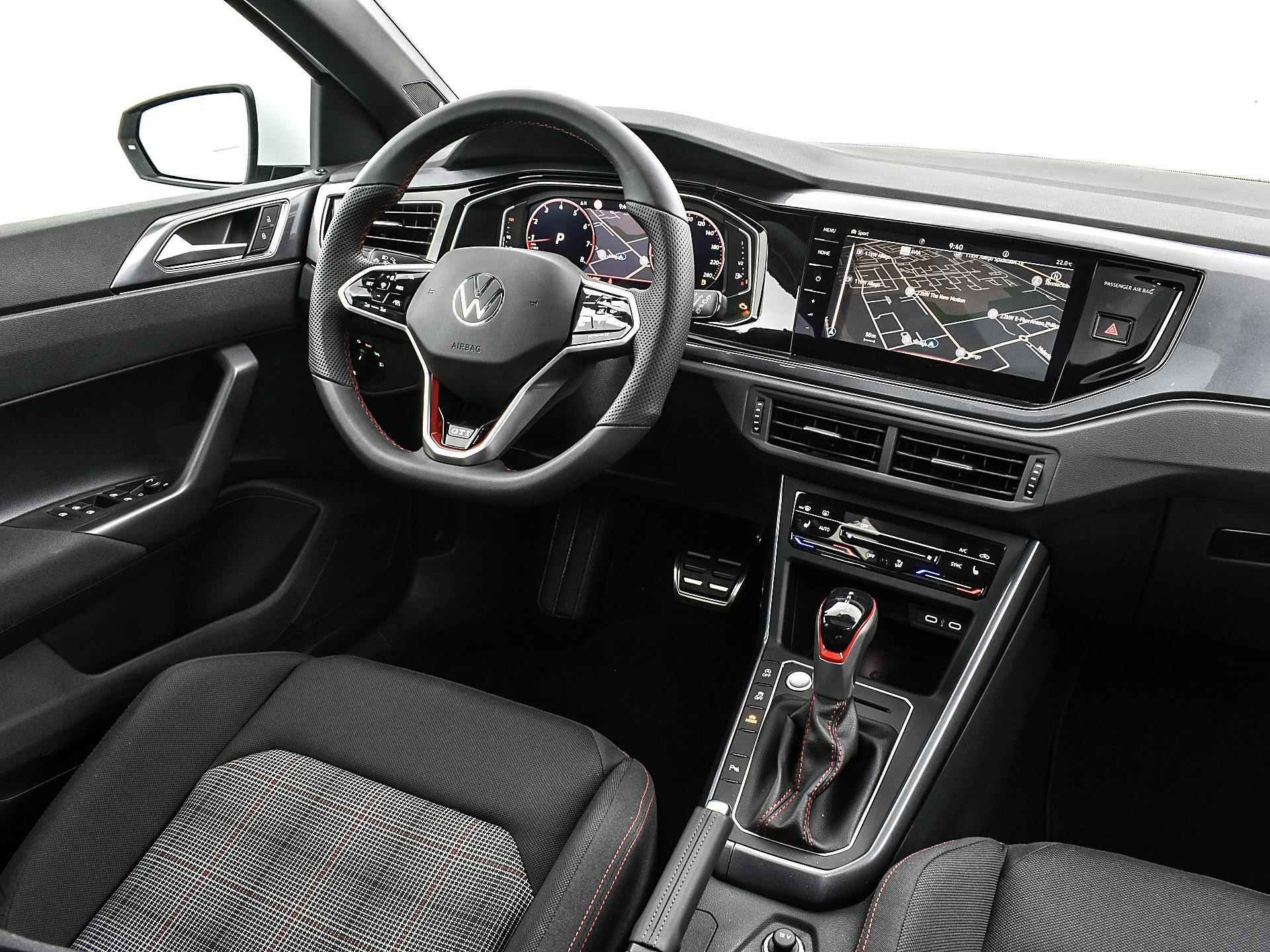 Volkswagen Polo GTI 2.0 TSI 152 kW / 207 pk 7 versn. DSG · Comfort pakket · Design pakket · Multimedia pakket plus · - 23/38