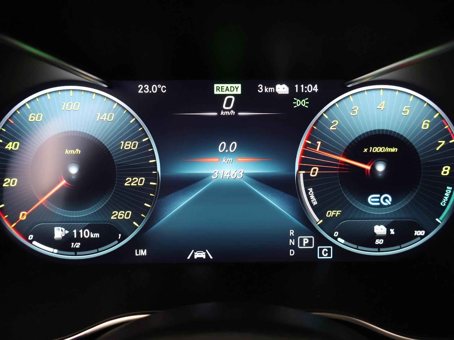 Mercedes-Benz GLC-klasse 300e 4MATIC Premium AMG | Panoramadak | Trekhaak | Dodehoekassistent | Achteruitrijcamera | Elekt. Achterklep | Sfeerverlichting | Led-koplampen | - 13/53