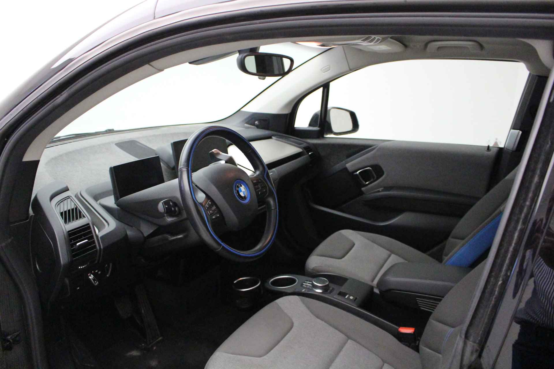 BMW i3 Grey Edition 94Ah 33 kWh | 2 jaar BMW Garantie | Panorama | Driving Assistant Plus | Harman Kardon - 6/24
