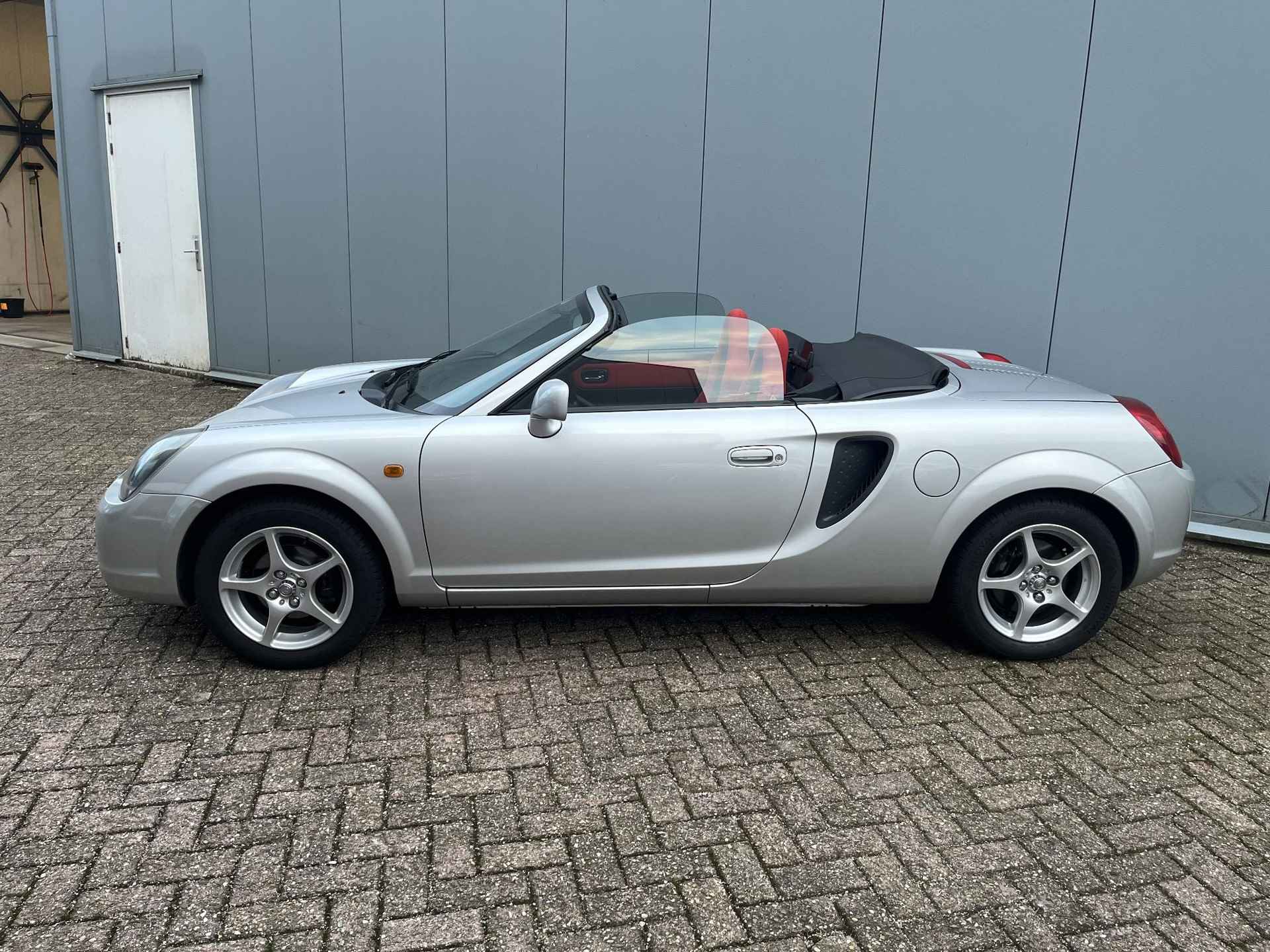 Toyota MR 2 1.8-16v VVT-i | Nederlandse Auto | Netjes Onderhouden | Keurige Staat | Softtop | Airco | Sportstoelen | Nieuwe Banden | - 4/19