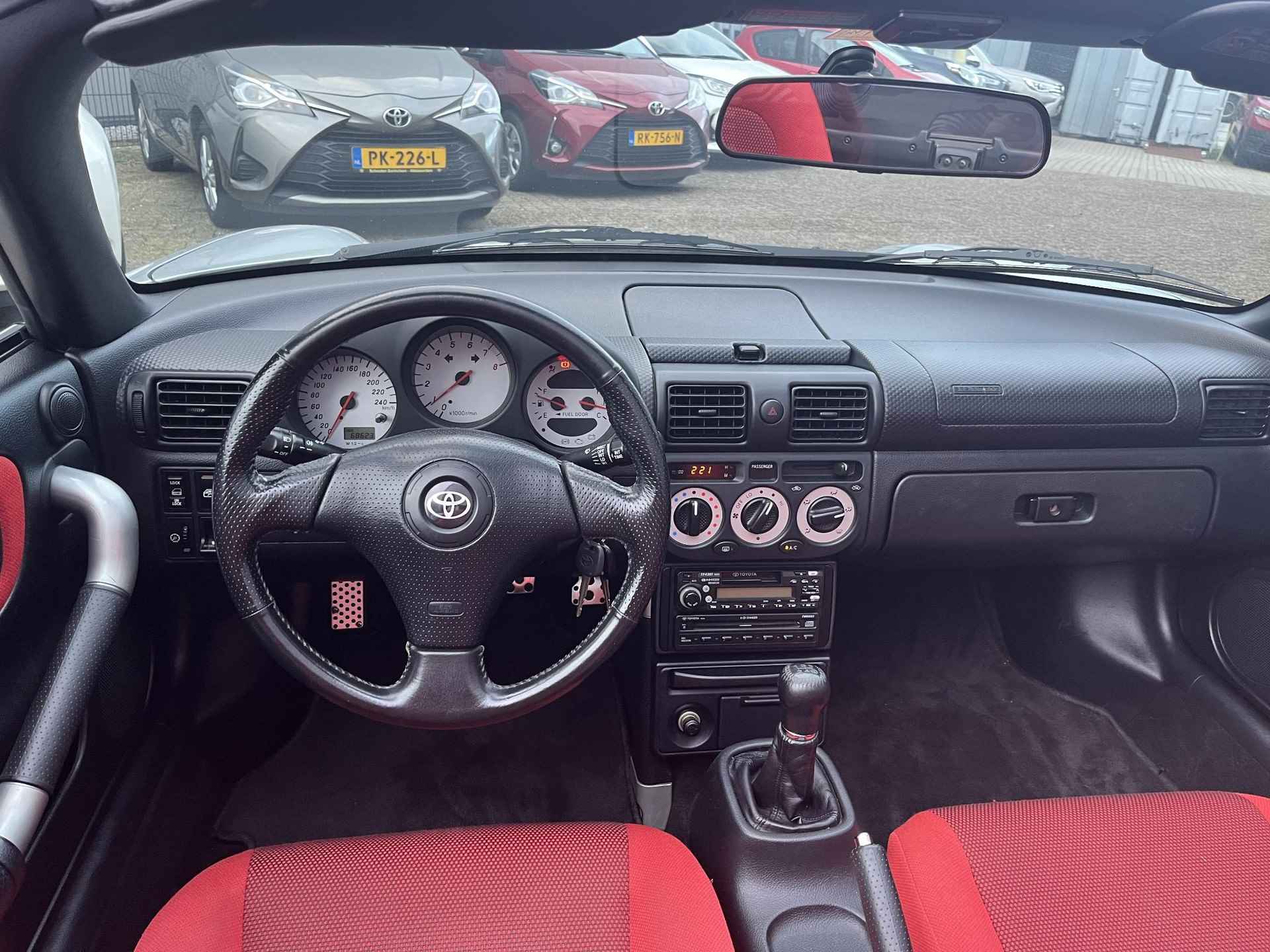 Toyota MR 2 1.8-16v VVT-i | Nederlandse Auto | Netjes Onderhouden | Keurige Staat | Softtop | Airco | Sportstoelen | Nieuwe Banden | - 7/19