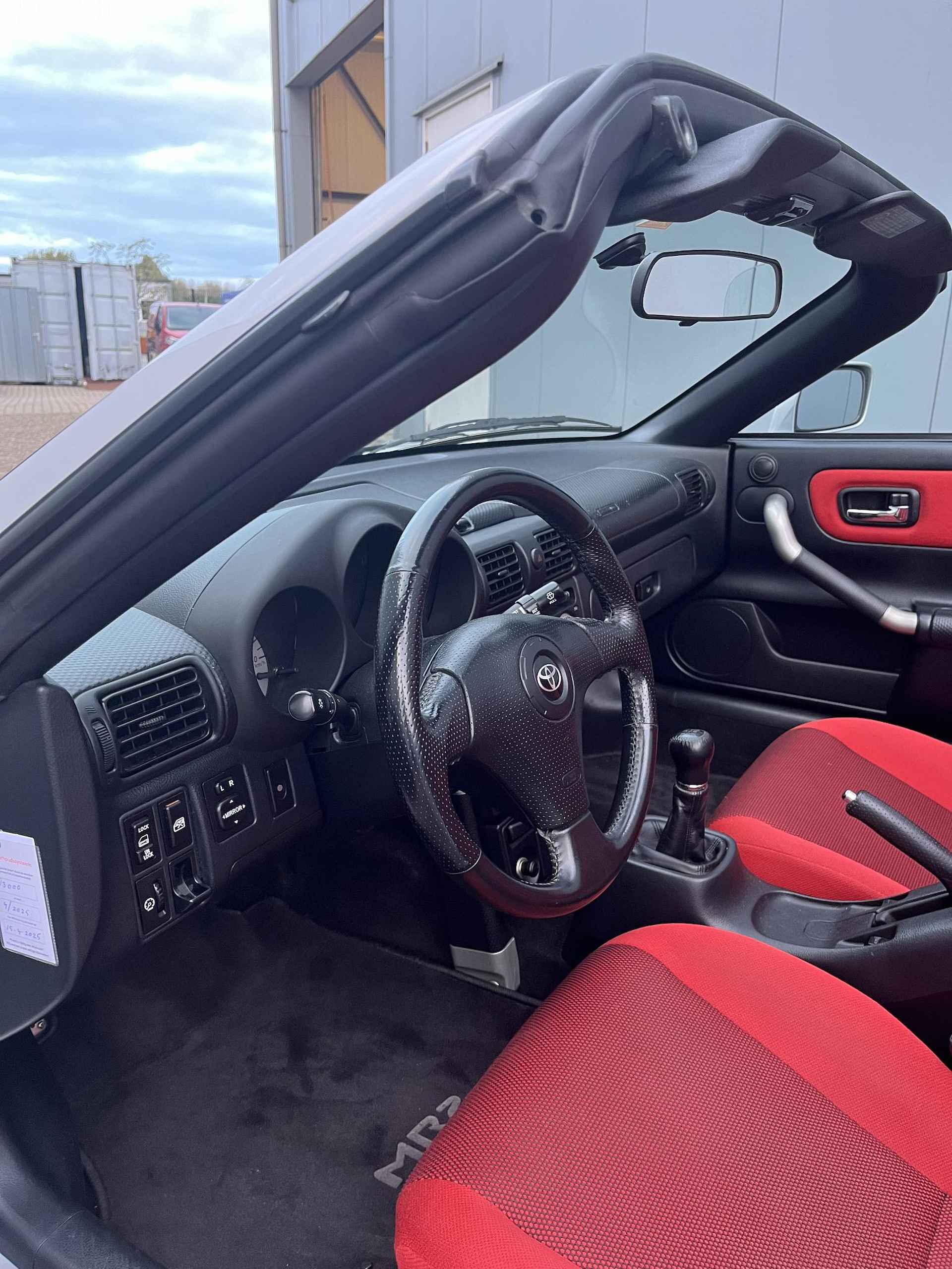 Toyota MR 2 1.8-16v VVT-i | Nederlandse Auto | Netjes Onderhouden | Keurige Staat | Softtop | Airco | Sportstoelen | Nieuwe Banden | - 8/19