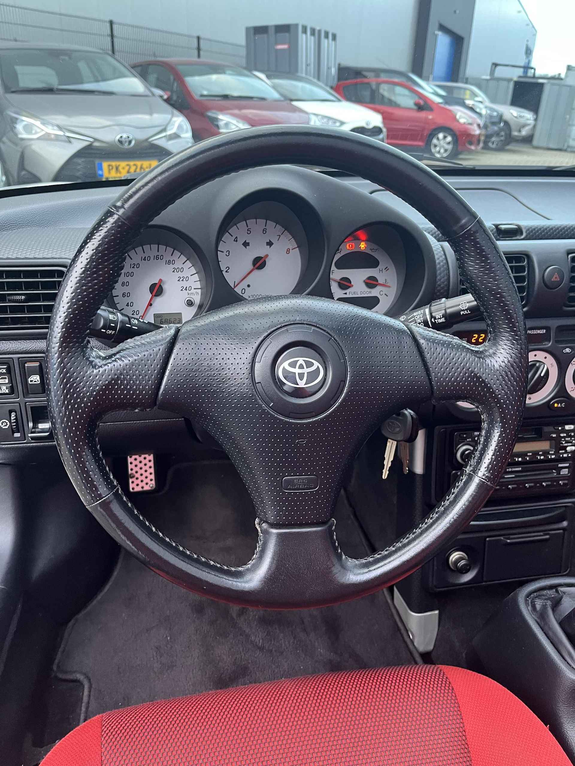 Toyota MR 2 1.8-16v VVT-i | Nederlandse Auto | Netjes Onderhouden | Keurige Staat | Softtop | Airco | Sportstoelen | Nieuwe Banden | - 10/19