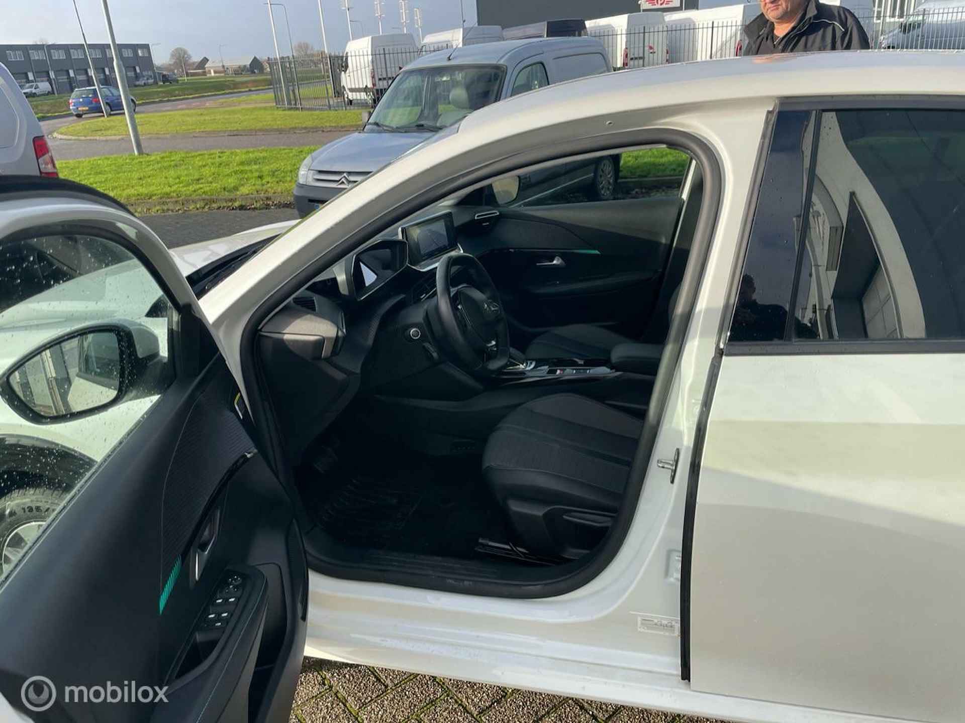 PEUGEOT e-208 ALLURE NAVIGATIE 1 FASE RIJKLAAR PRIJS - 11/19