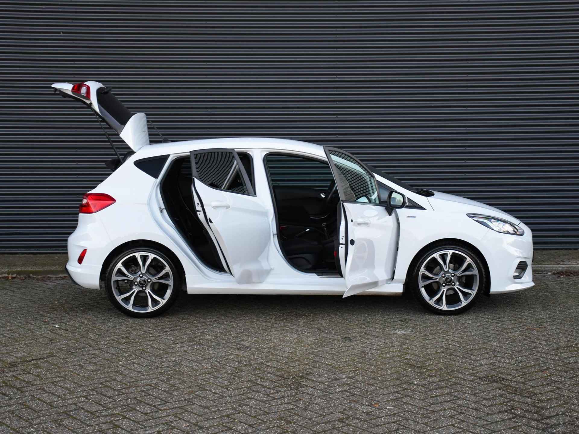 Ford Fiesta ST-Line 1.1 85pk PDC ACHTER + CAM. | 18''LM | B&O | DAB | STOELVERW. VOOR | QUICK CLEAR - 26/29