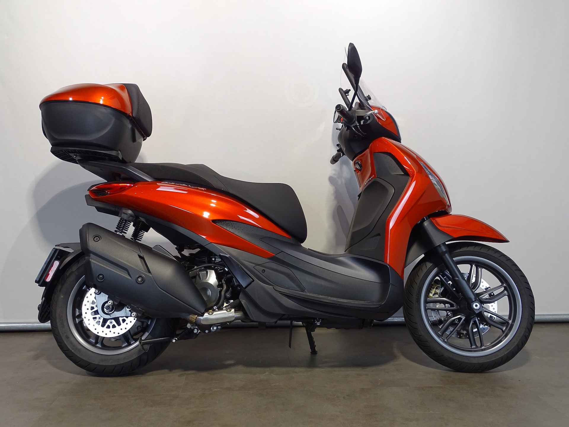 Piaggio BEVERLY 400 S