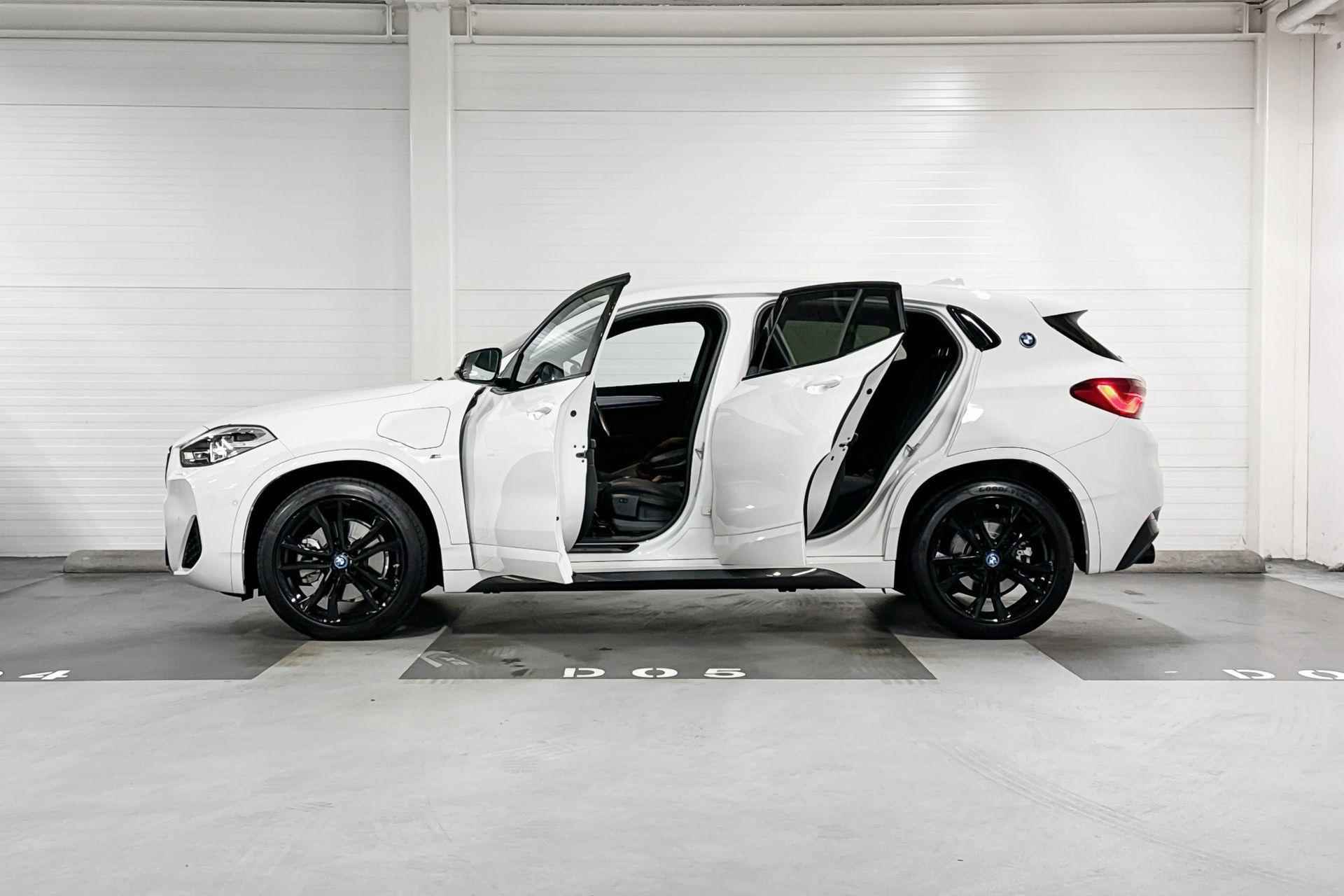 BMW X2 xDrive25e High Executive l M-Sport - 2/16