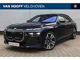 BMW i7 M70 xDrive High Executive / Panoramadak Sky Lounge / Parking Assistant Professional / Multifunctionele Stoelen / Bowers & Wilkins / Active Steering / Massagefunctie