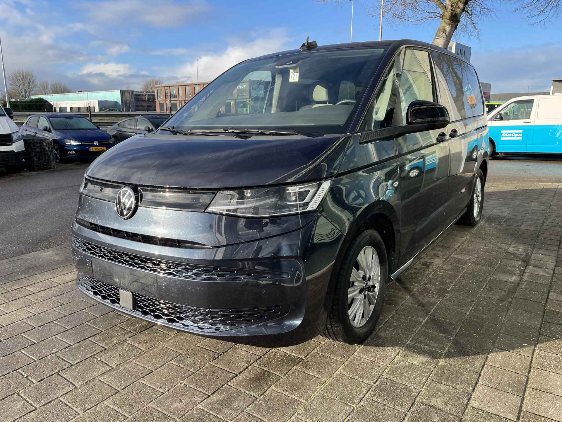 Volkswagen Multivan 1.4 eHybrid 218PK L1H1 Life | 7 Zitplaatsen | IQ Light | Elektrische achterklep - 5/39