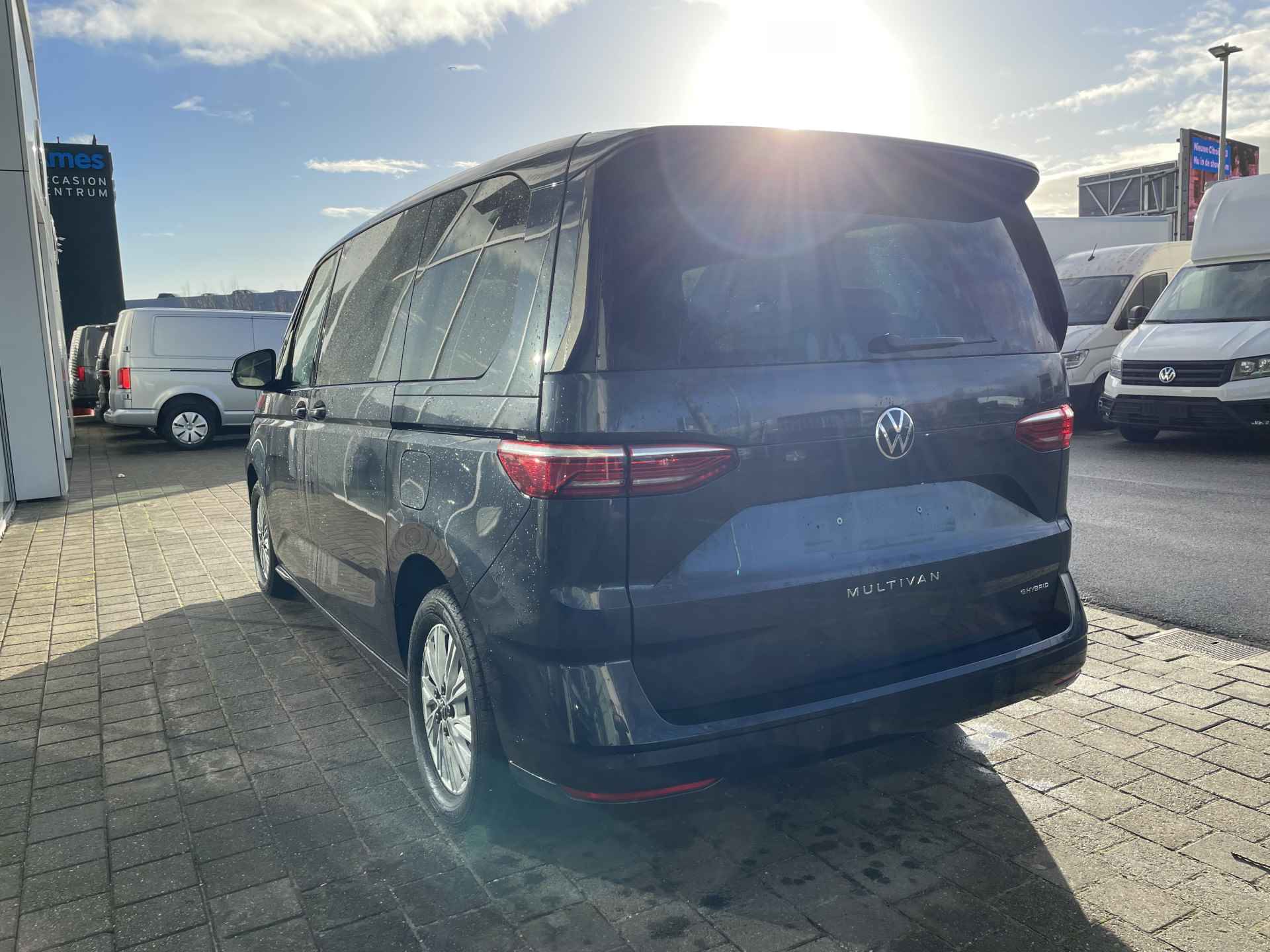 Volkswagen Multivan 1.4 eHybrid 218PK L1H1 Life | 7 Zitplaatsen | IQ Light | Elektrische achterklep - 7/39