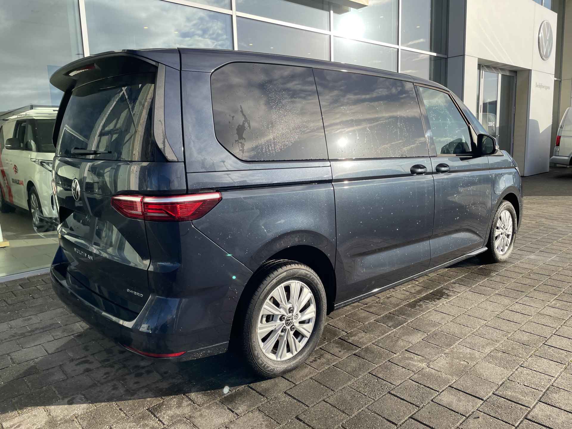 Volkswagen Multivan 1.4 eHybrid 218PK L1H1 Life | 7 Zitplaatsen | IQ Light | Elektrische achterklep - 14/39