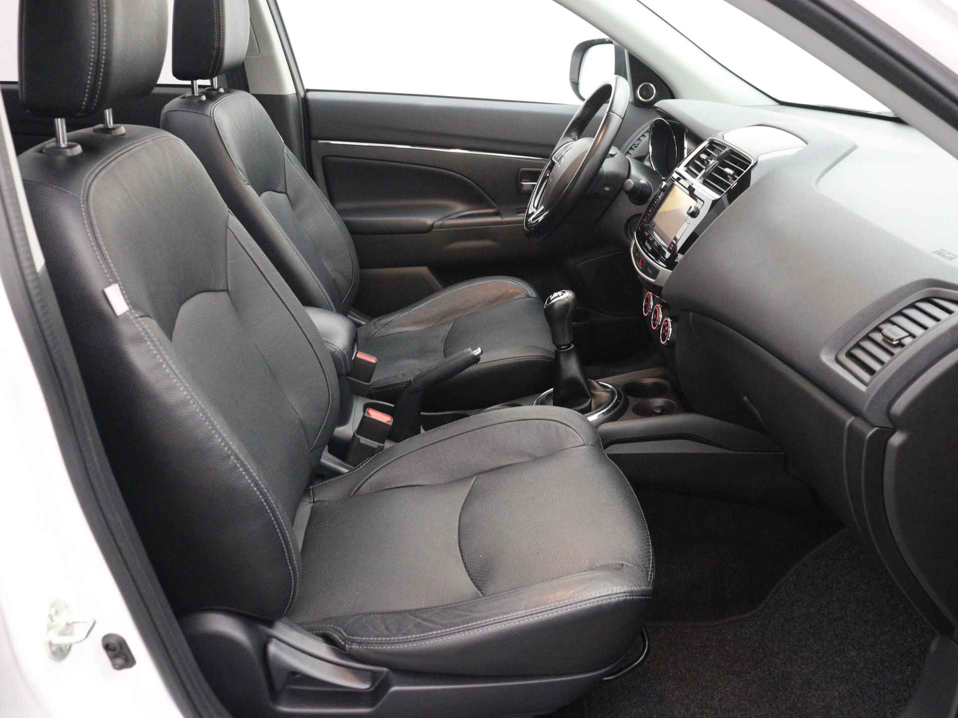 Mitsubishi ASX 1.6 Cleartec Instyle Panoramadak | Stoelverwarming | Camera | Leder | Navigatie | - 25/40