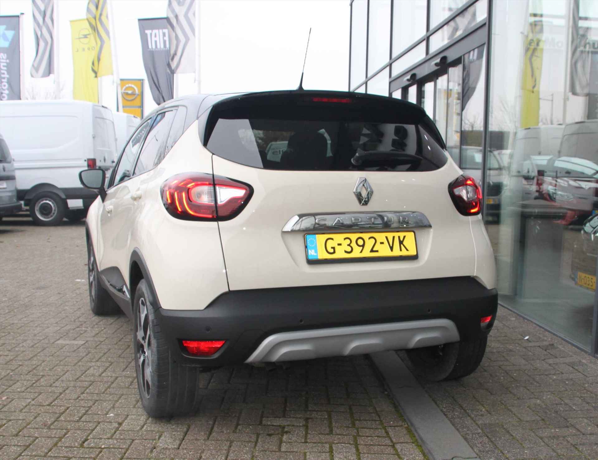 RENAULT Captur 150PK-INTENS-AUTOM-23DKM !!!-NAVI-CLIMA-PDC- - 20/26