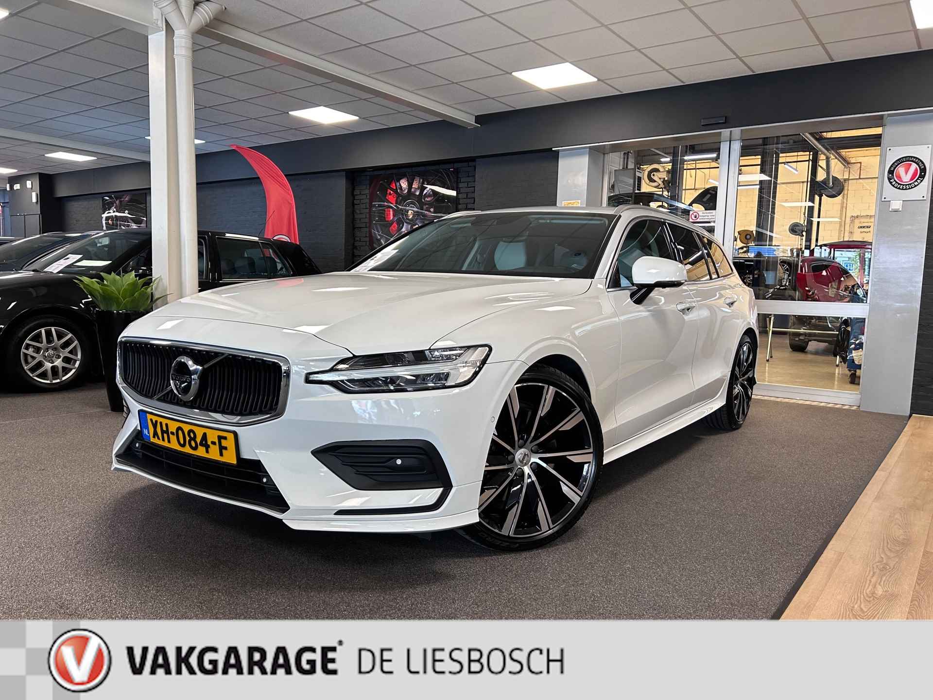 Volvo V60 2.0 T5 Momentum/Styling kit/Automaat/Led/20inch/360 camera - 3/34
