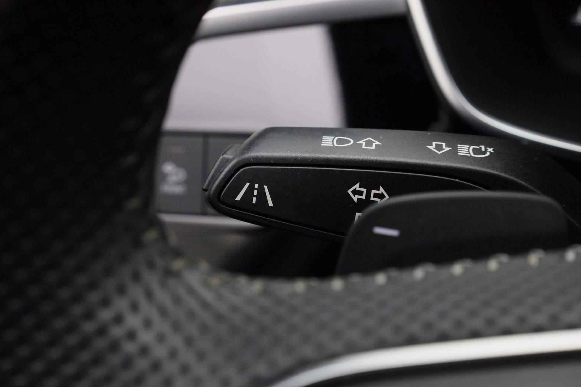 Audi Q3 35 TFSI 150PK S-tronic Pro Line S | Keyless | Navi | Full LED | 18 inch | Parkeersensoren voor/achter - 26/44