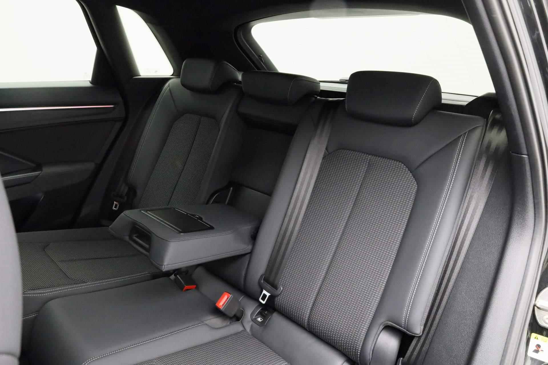 Audi Q3 35 TFSI 150PK S-tronic Pro Line S | Keyless | Navi | Full LED | 18 inch | Parkeersensoren voor/achter - 42/44