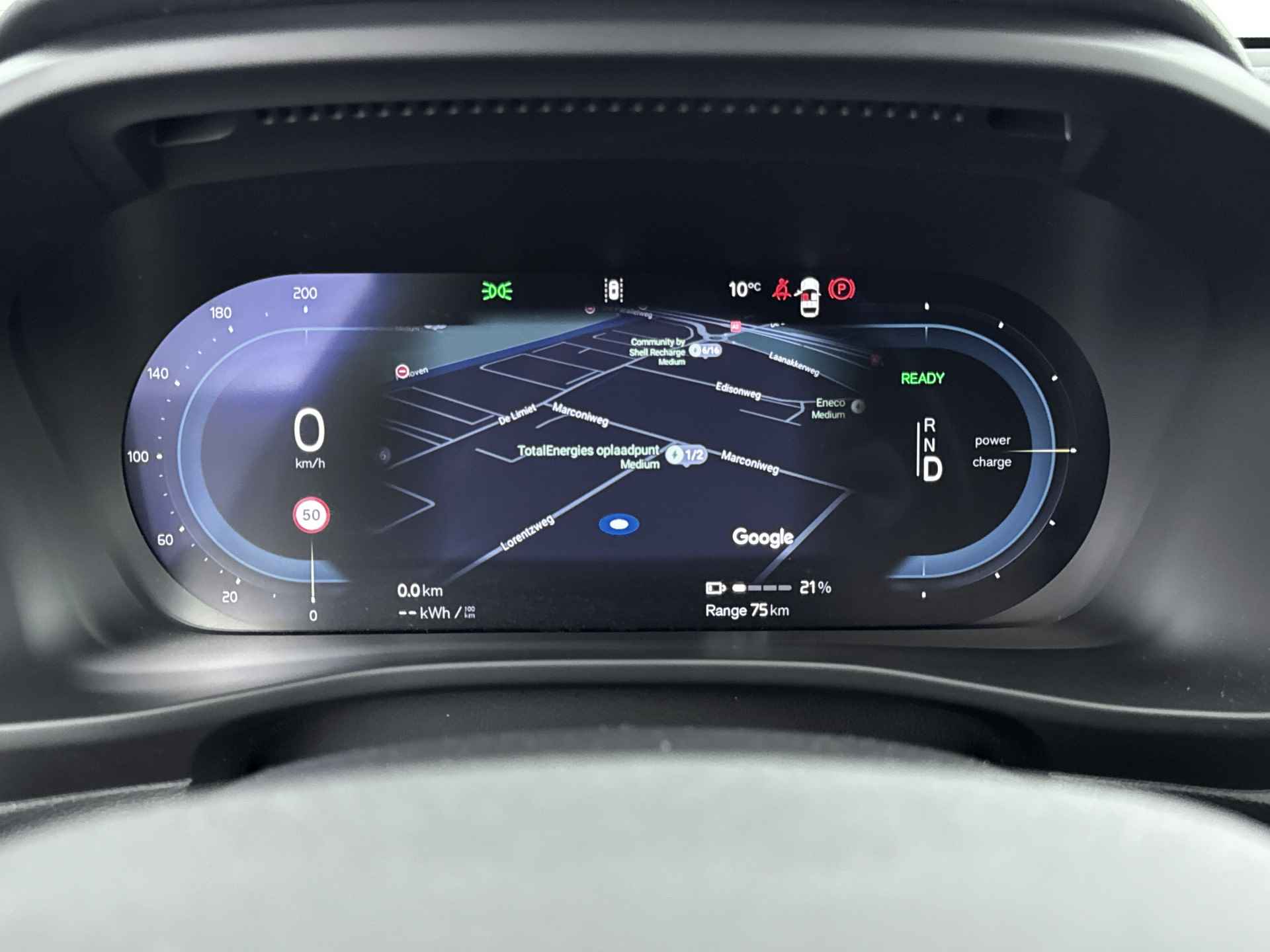 Volvo EX40 Single Motor Core 70 kWh | PDC + 360 camera | Blis | Adaptive Cruiscontrol | Stoel + Stuur verwarming | Extra getint glas | Warm - 12/24